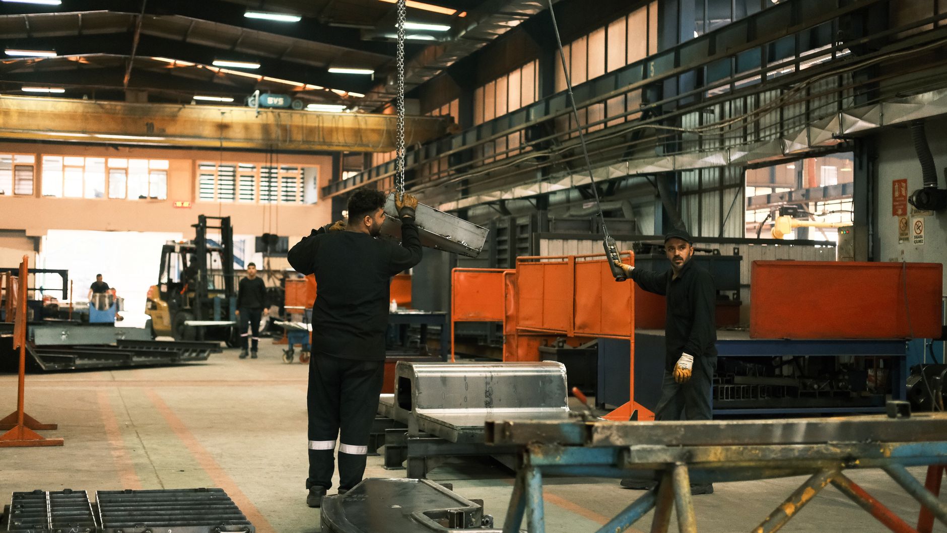 Linha de produção industrial em Manaus