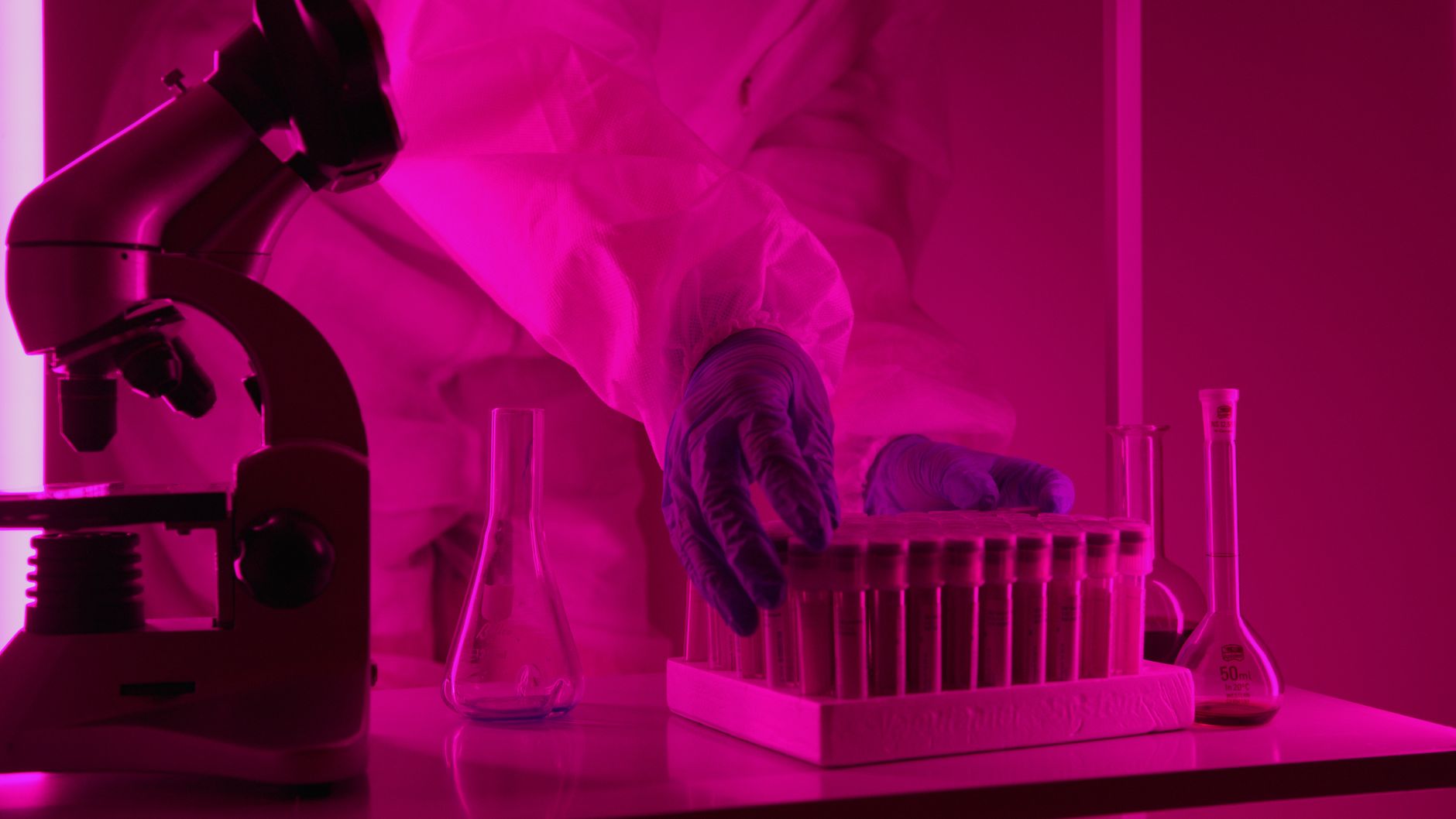 Controle de qualidade farmacêutico com IA
