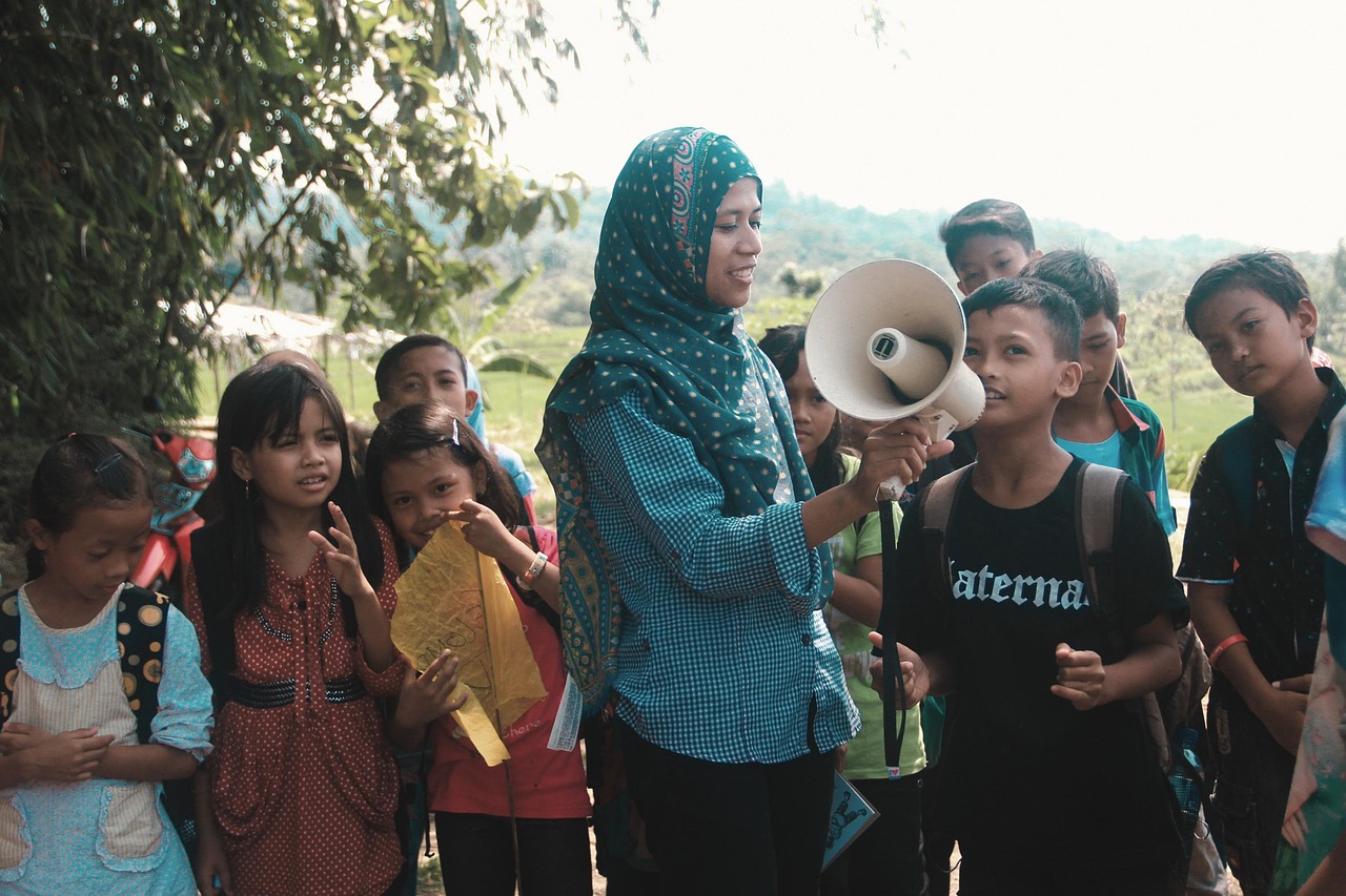 education, children, muslim, hijab, hijab woman, outbound, woman, activist, study, care