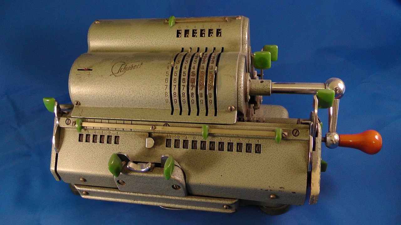 calculator, to count, figures, mathematics, crank, old device, cash register, office automation, desk, an accountant, dial, accounting, sales, cash register, accounting, accounting, accounting, accounting, accounting