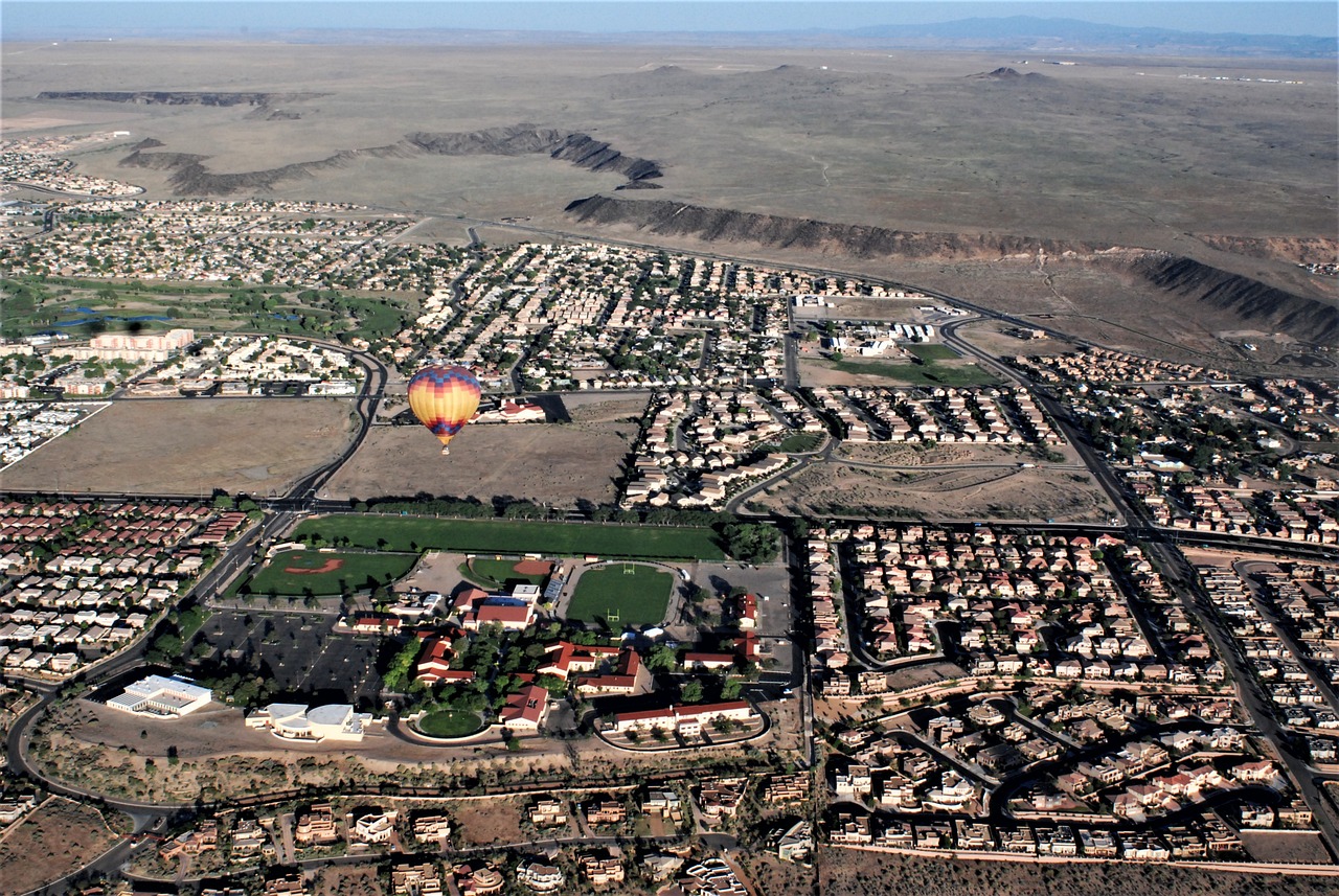 hot air balloon, ballooning, above town, albuquerque nm, up here, flying, floating