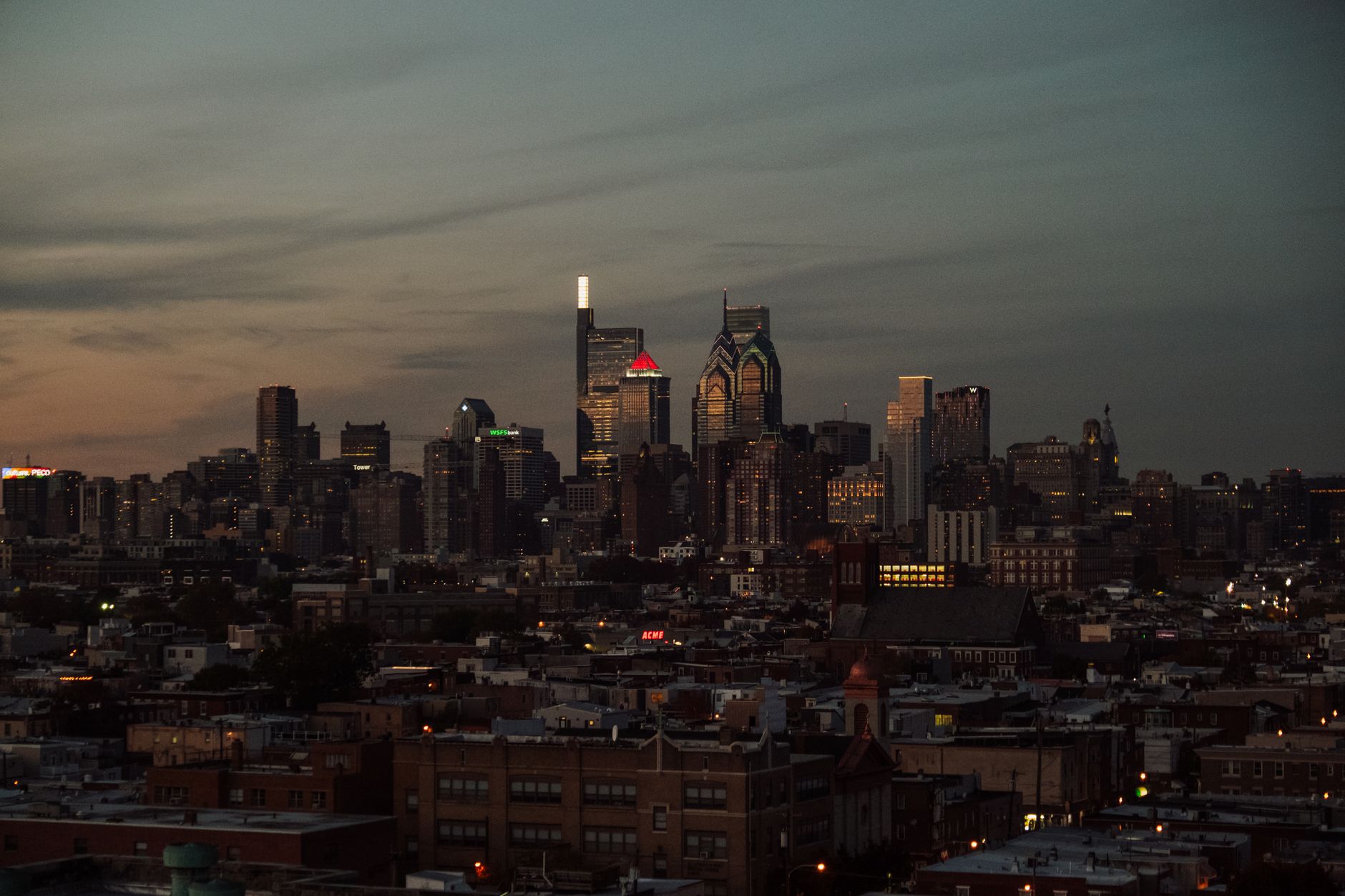 A stunning view of Philadelphia's skyline at twilight, showcasing iconic skyscrapers.