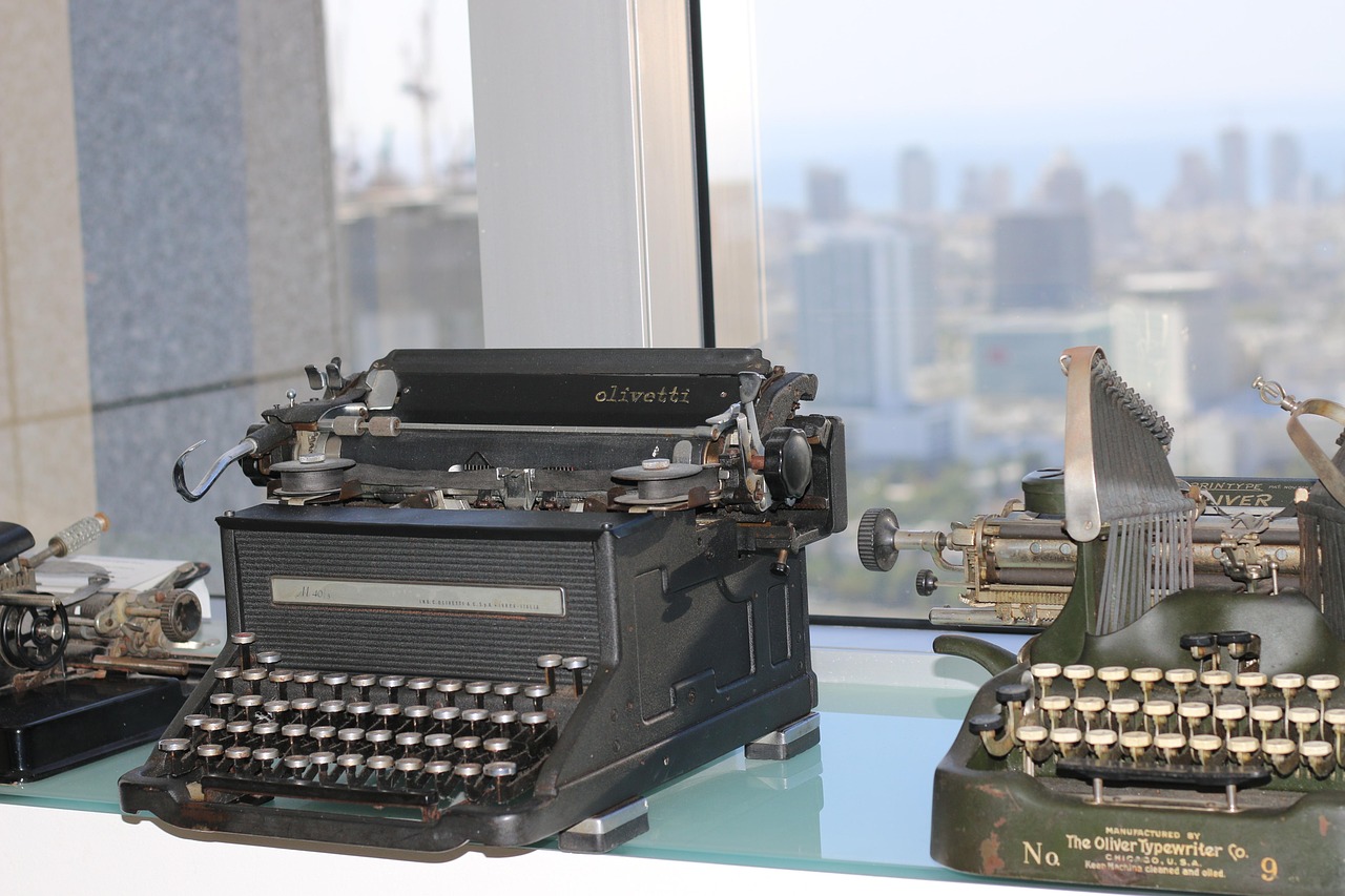 law office, lawyer, attorney, office, law, legal, computer, business, type writer, technology, work, writing, company, gray computer, gray office, gray work, gray writing, gray law