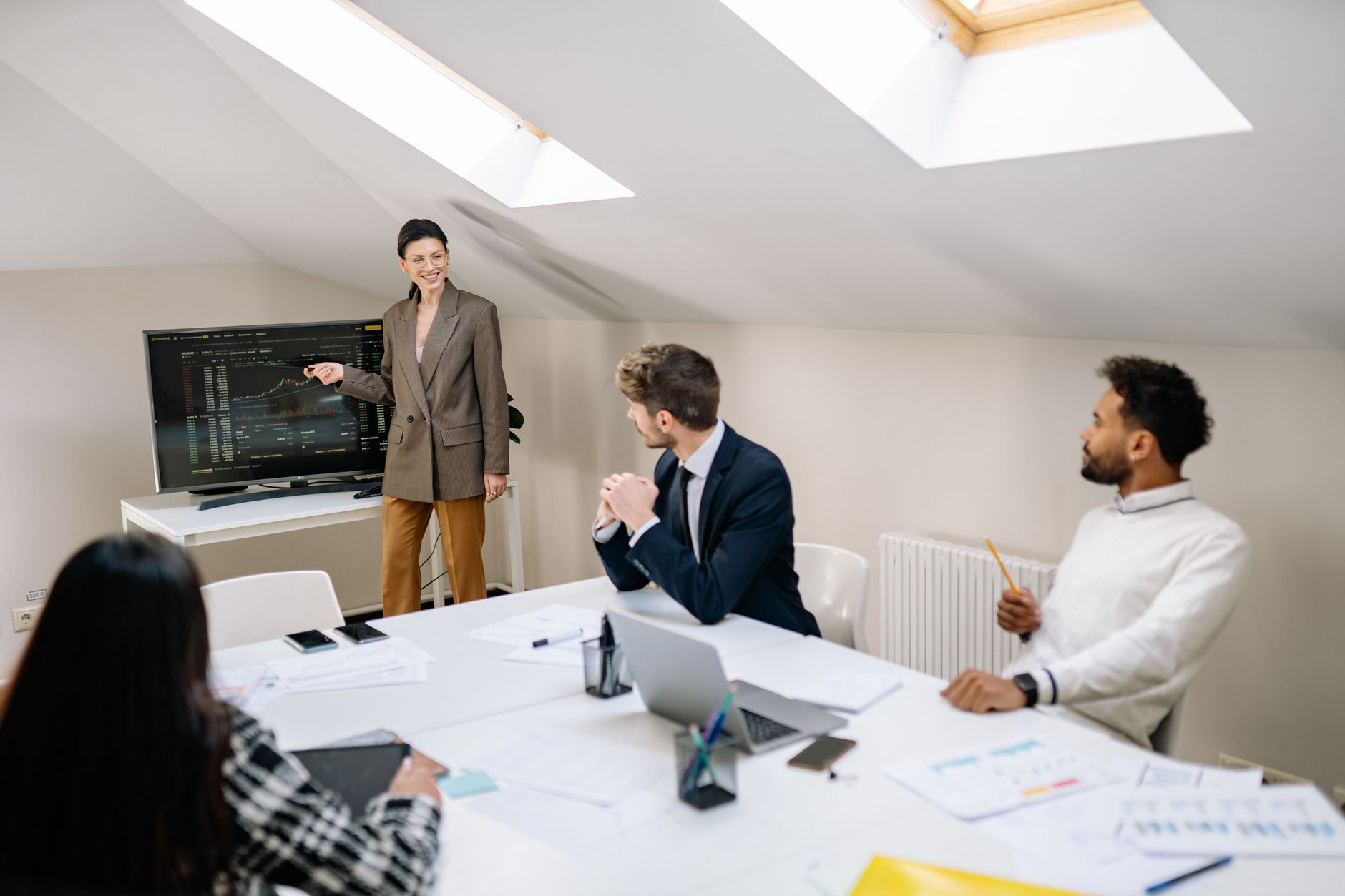 Real-time AI sales dashboard displaying lead scoring metrics and conversion analytics