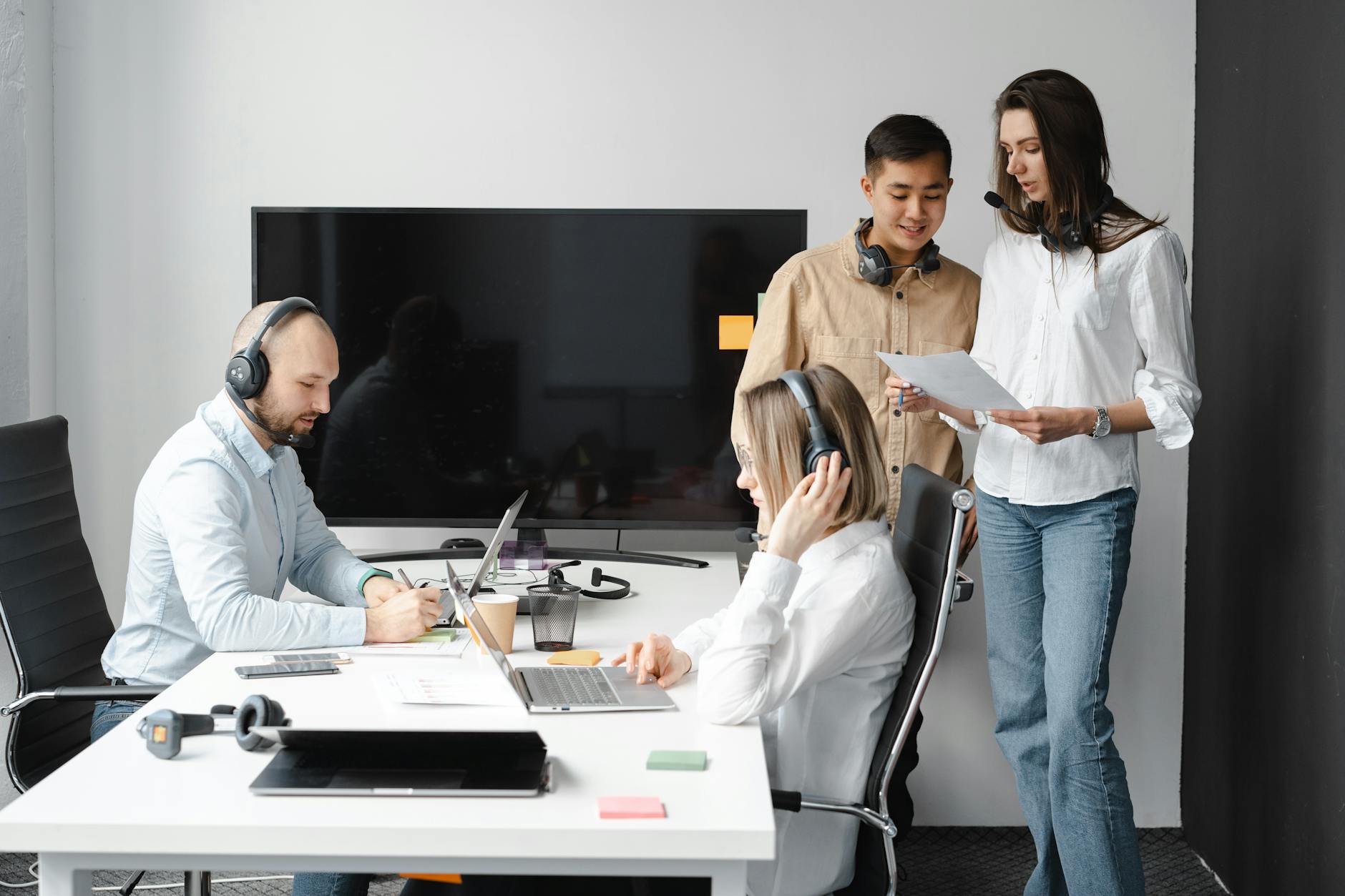 Busy Los Angeles business team in sales meeting