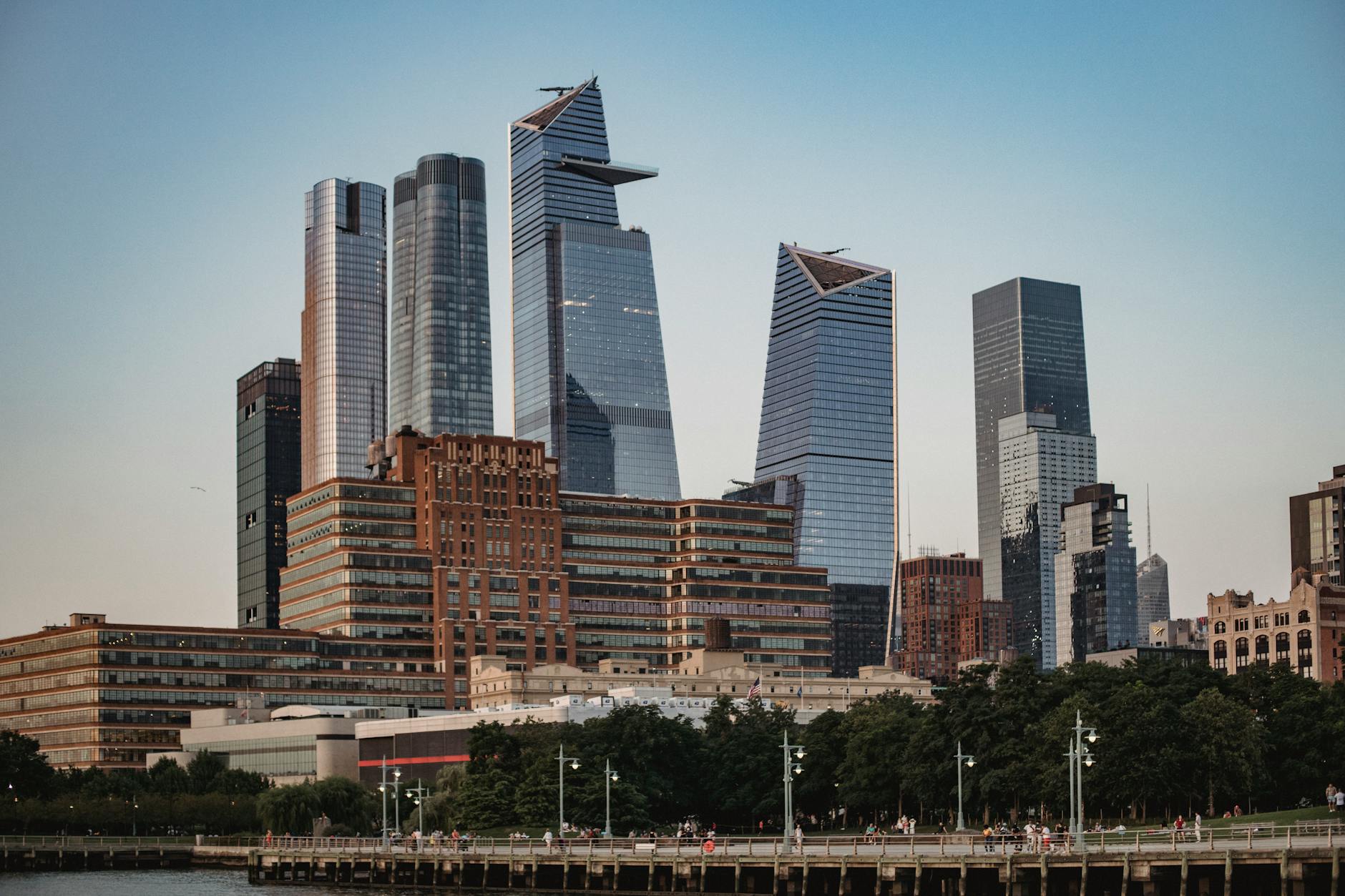 New York skyline featuring Wall Street financial district