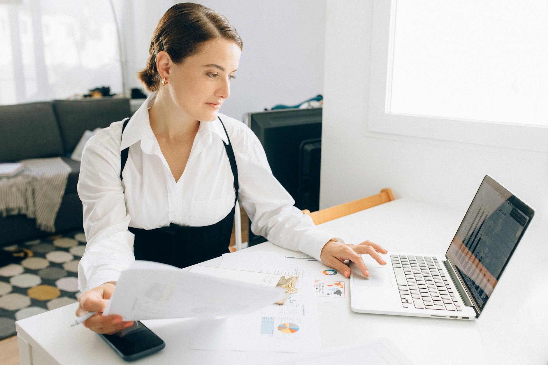 Sales Intelligence For Small Business: Step-by-Step Guide