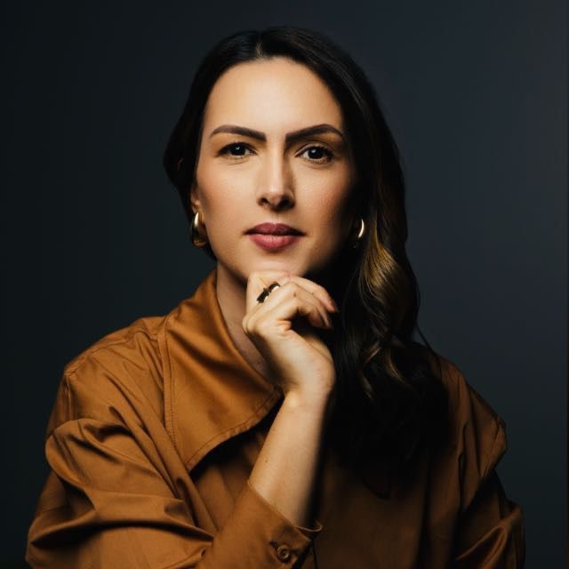 Foto de Juliane Vieira, Sócia fundadora do Vieira e Abdala Advocacia