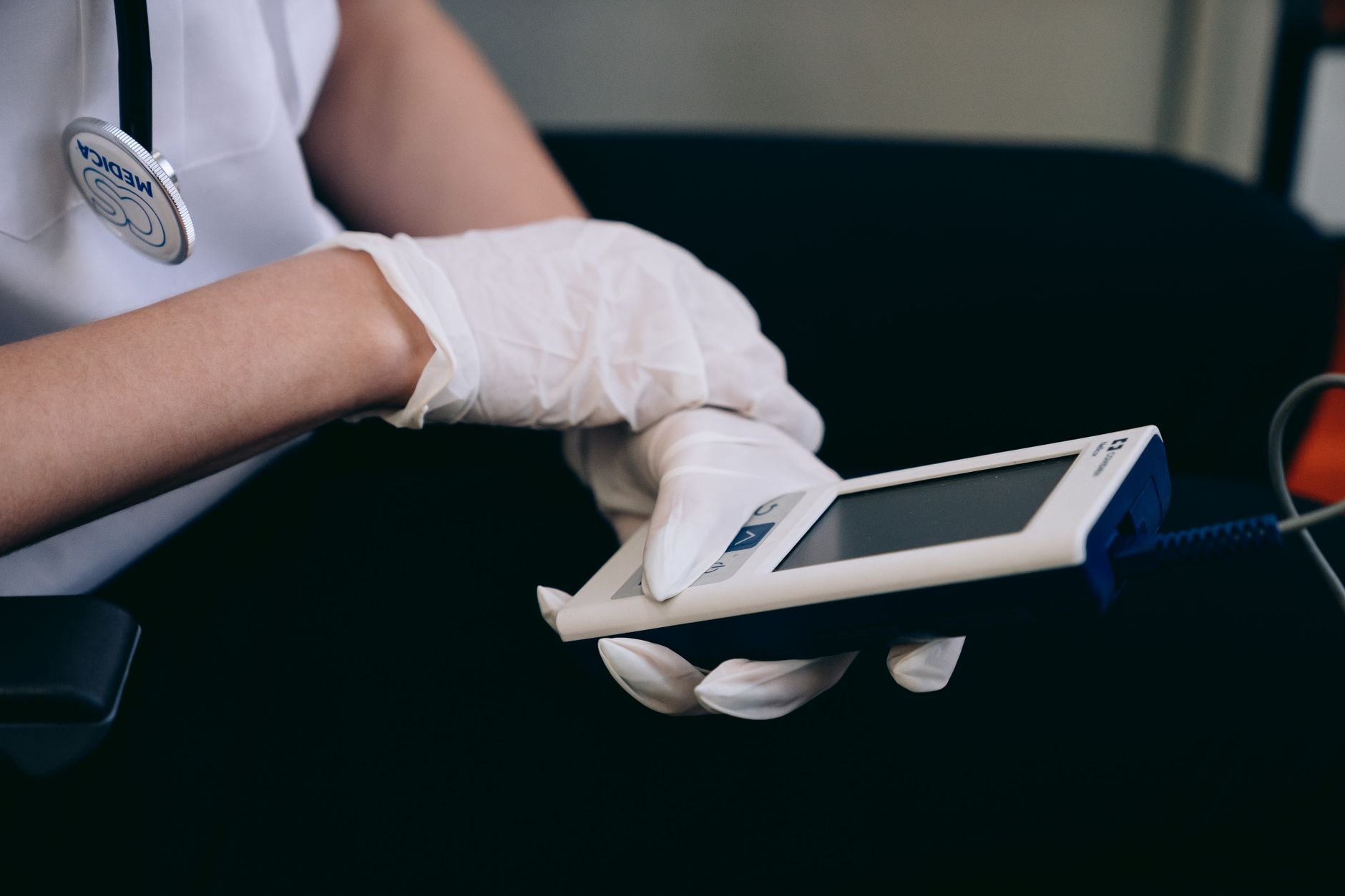 Enfermeira estudando para o exame NCLEX-RN