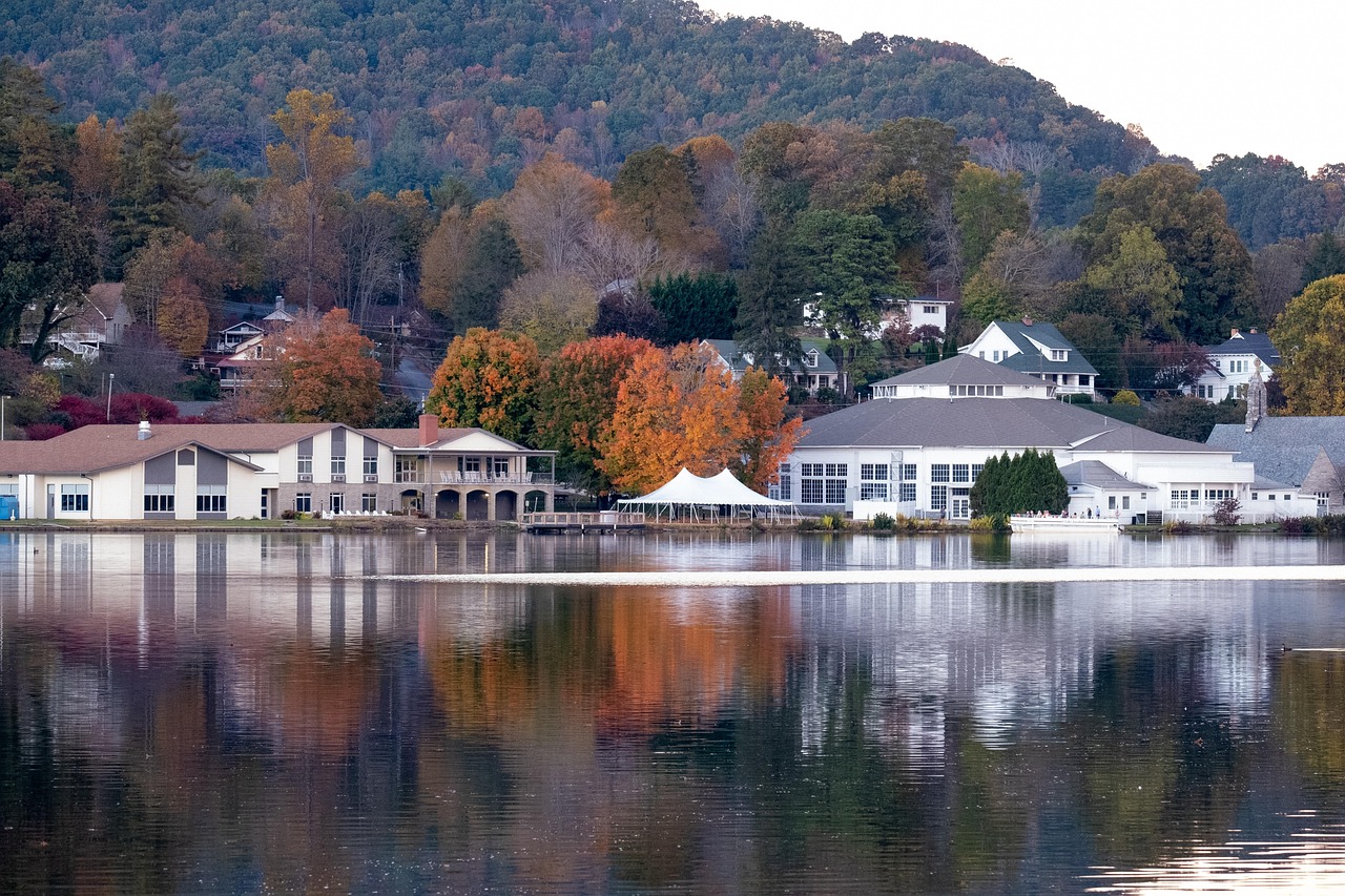 lake, reflection, village, buildings, houses, water, scenery, scenic, tranquil, mountains, nature, lake junaluska, north carolina, united states, usa
