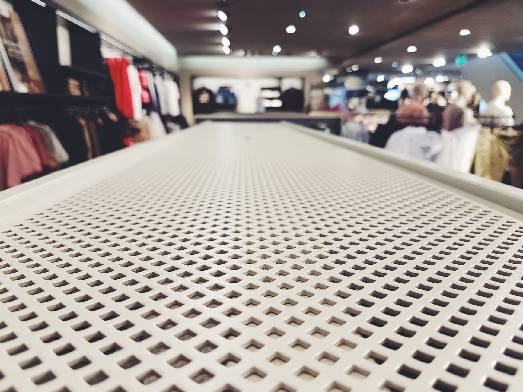 Como Fidelizar Clientes Através de Garantia e Cuidados com Semijoias