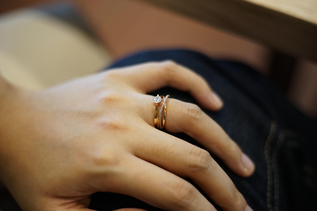 hand, ring, wedding ring, gold, jewelry, married, engagement, female, love, marriage, brown wedding, brown jewelry, ring, ring, ring, wedding ring, wedding ring, wedding ring, wedding ring, wedding ring, jewelry, jewelry, jewelry