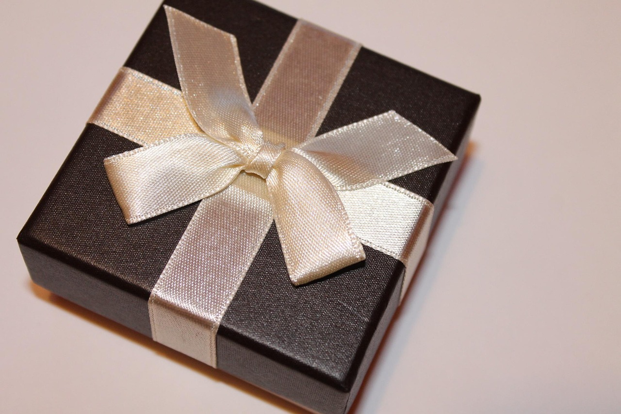 gift, gift box, box, gift wrapping, ribbon, souvenir box, packaging, jewelry case, case, gift, gift, gift box, gift box, gift box, gift box, gift box, box