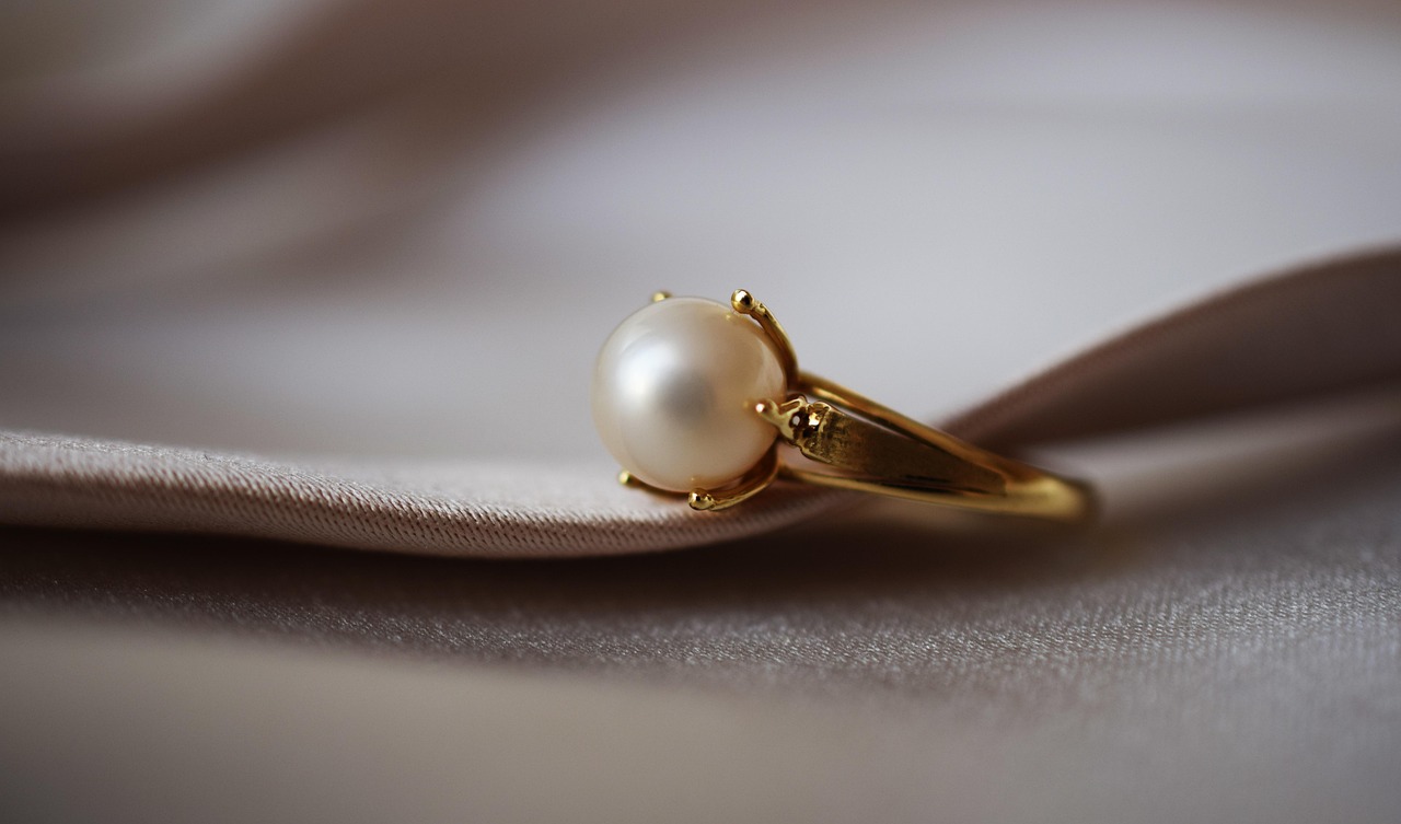 ring, pearl, gold, brilliance, jewelry, closeup, pearl, pearl, pearl, pearl, pearl