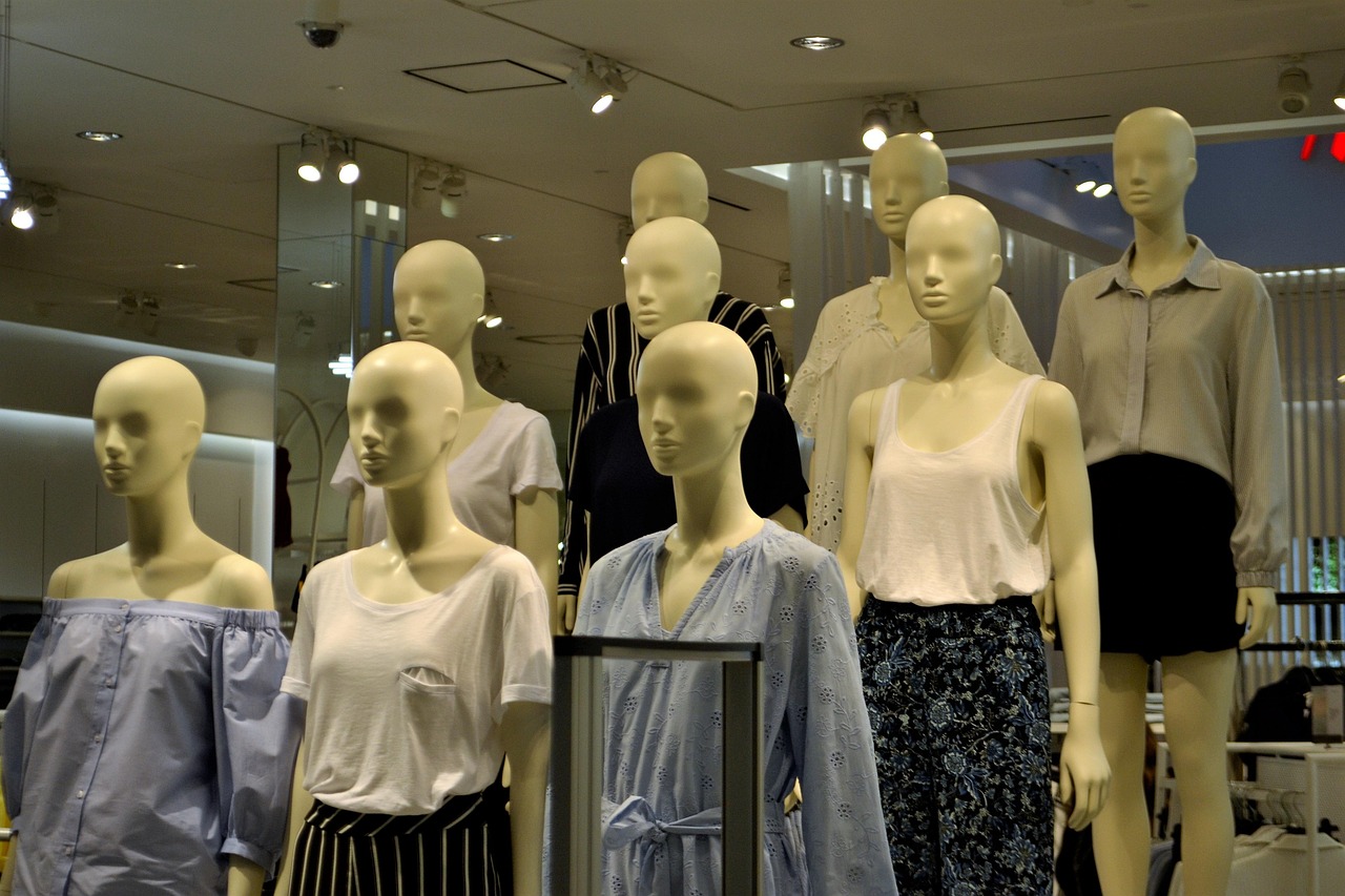 mannequin, display, model, figure, store, clothing, tops, skirts, blouse, fashion, woman, shopping, people, consumer, retail, sale, business, galleria mall, 2023, 2024