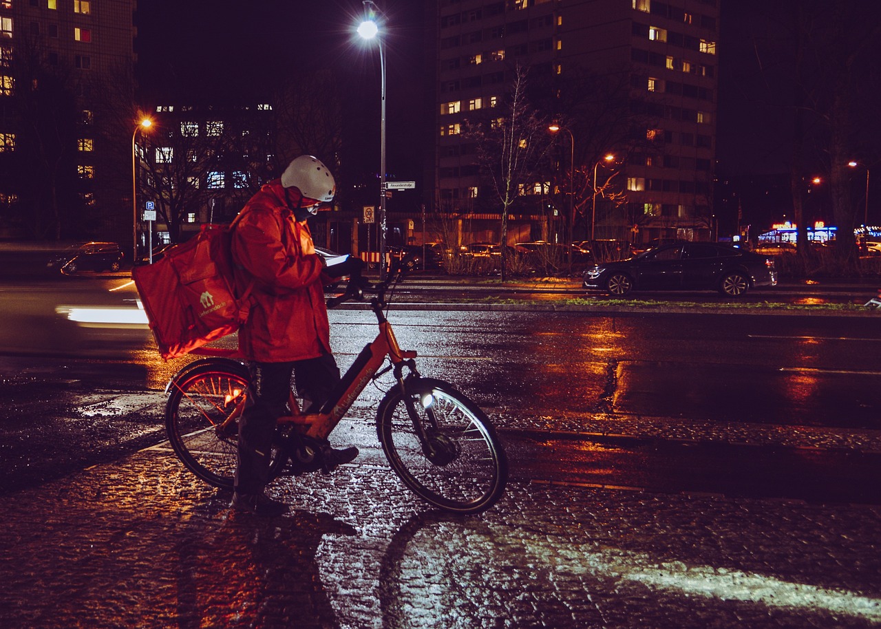 courier driver, meal, delivery service, night, job, order, supplier, bicycle, work, orange, delivery service, delivery service, delivery service, delivery service, delivery service, job, supplier