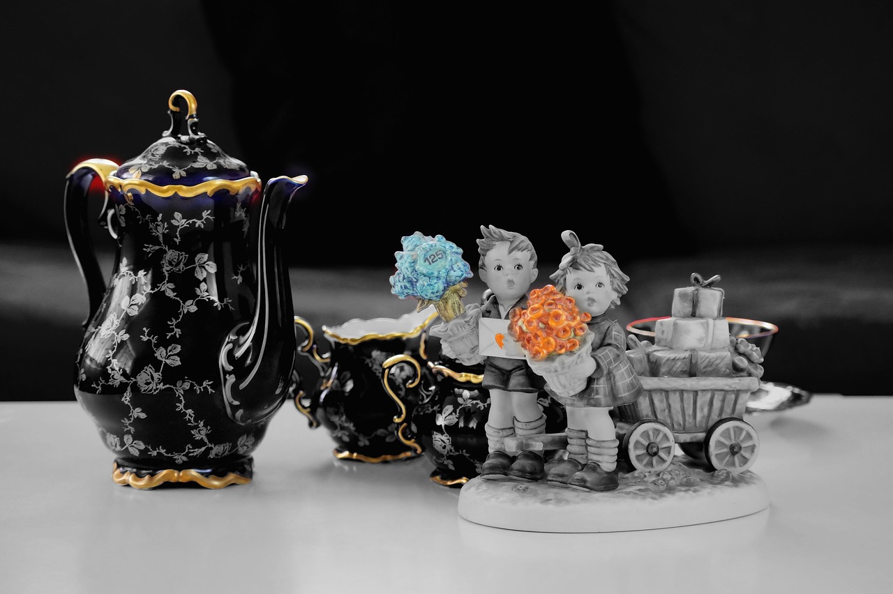 porcelain, coffee pot, coffee service, teapot, black, white, porcelain, porcelain, porcelain, porcelain, porcelain, coffee pot, teapot, teapot, teapot, teapot