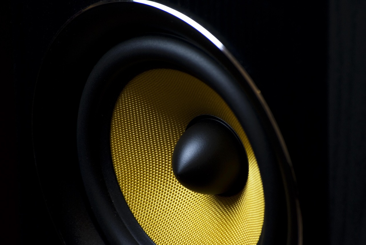 speaker, membrane, audio, sound, bass, music, technology, equipment, modern, loud, entertainment, loudspeaker, power, studio, volume, woofer, round, yellow, high end, hifi, acoustic, black technology, black music, black power, speaker, speaker, speaker, speaker, speaker