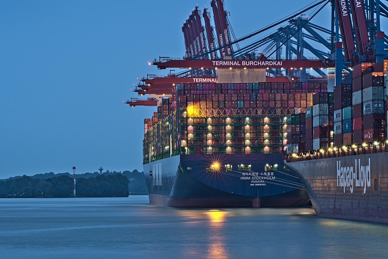 port, ship, water, sea, crane, freight, export, import, nature, charge, logistics, container