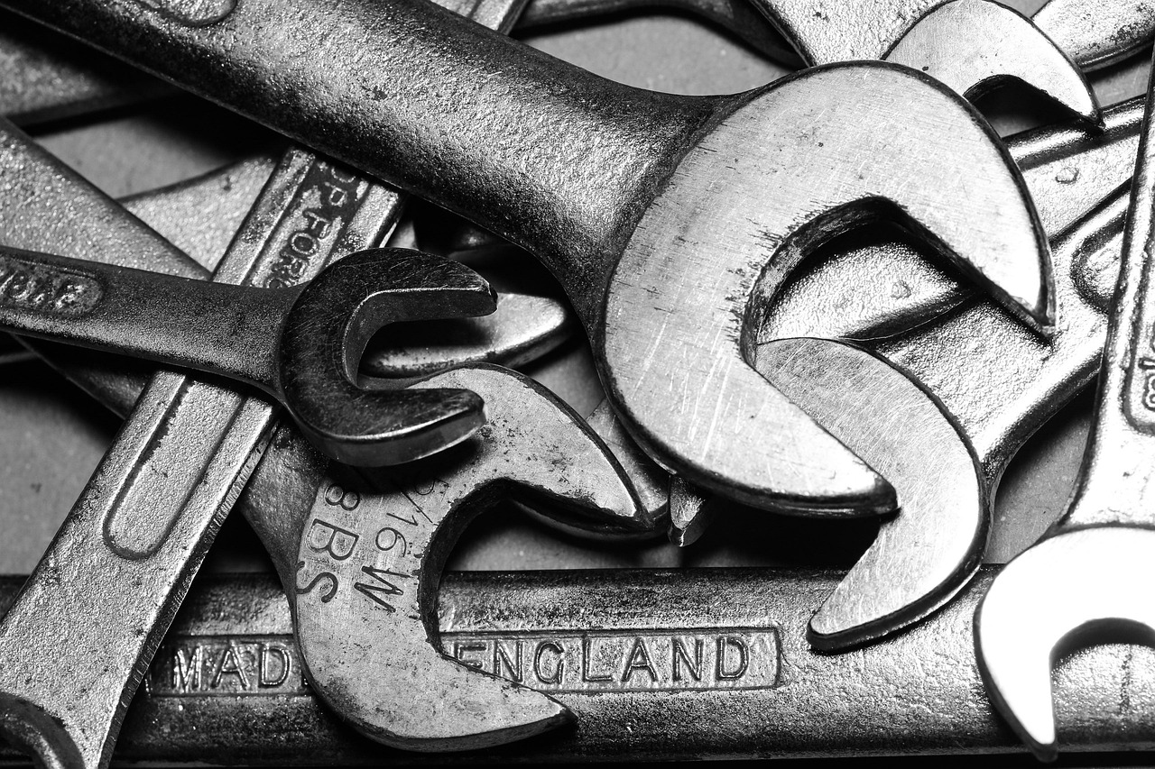 spanner, tools, wrench, equipment, repair, work, hardware, metal, maintenance, car wallpapers, service, mechanical, steel, set, iron, mechanic, workshop, engineering, car, metallic, auto, garage, gray car, gray work, gray tools, gray garage, gray metal, gray service