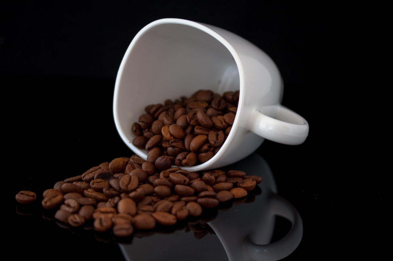 coffee, black, dark, coffee enjoyment, cup, coffee cup, porcelain, coffee beans, coffee service, coffee mugs
