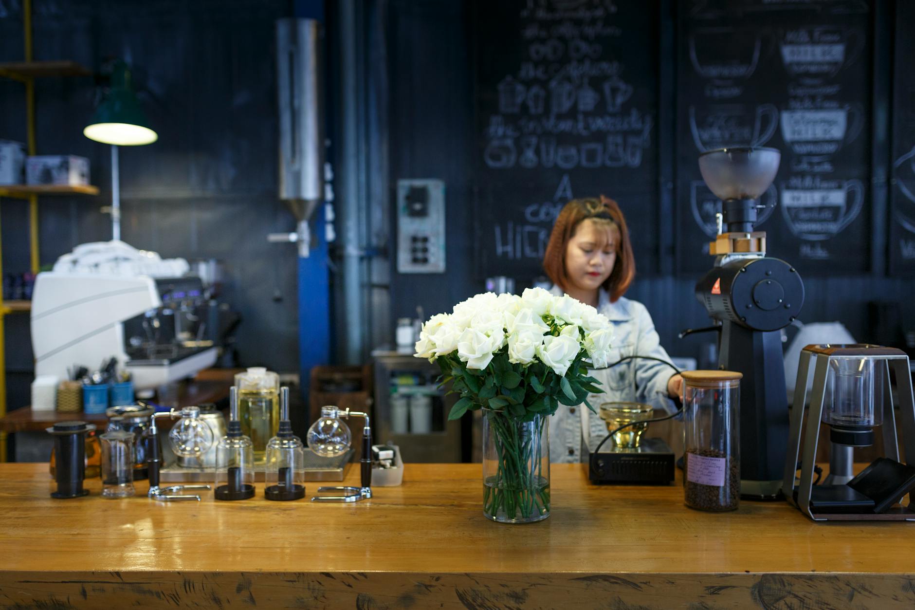 Busy San Antonio restaurant serving coffee to customers