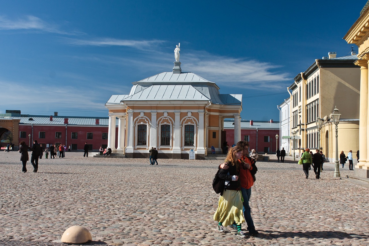 Restaurant dining area in St. Petersburg FL with coffee service