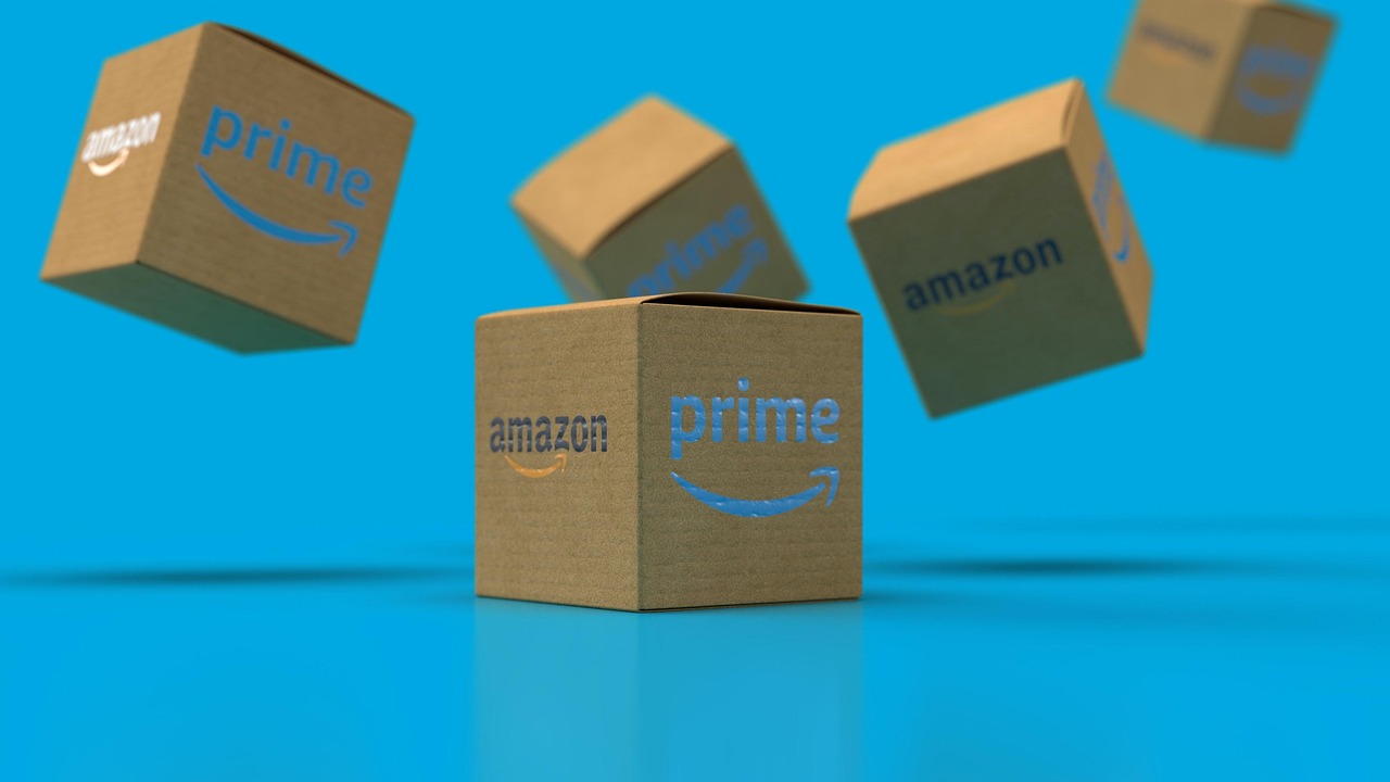 package, delivery, amazon, amazon parcel, 3d, 3d rendering, online shopping, mobile shopping, e commerce, amazon prime, parcel carrier, order, buy, shopping, online order, amazon prime, amazon prime, amazon prime, amazon prime, amazon prime