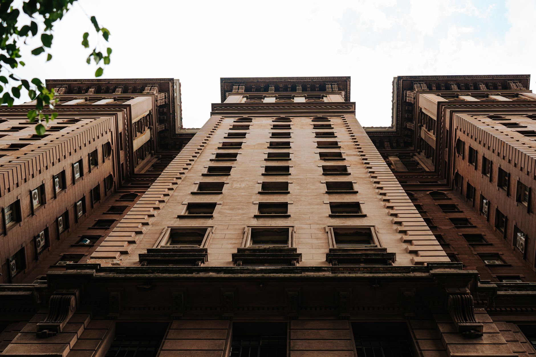 Dramatic perspective of a historic building's facade in São Paulo, Brazil.