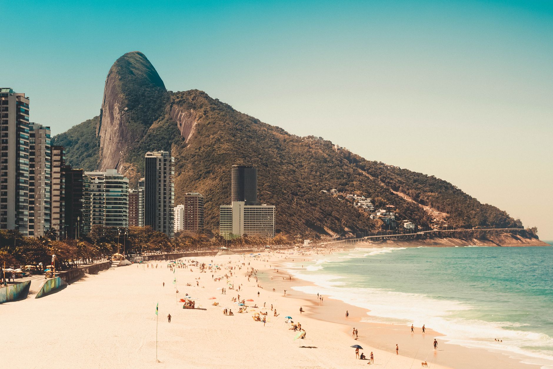 Loft decorado de alto padrão em Ipanema com vista para o mar