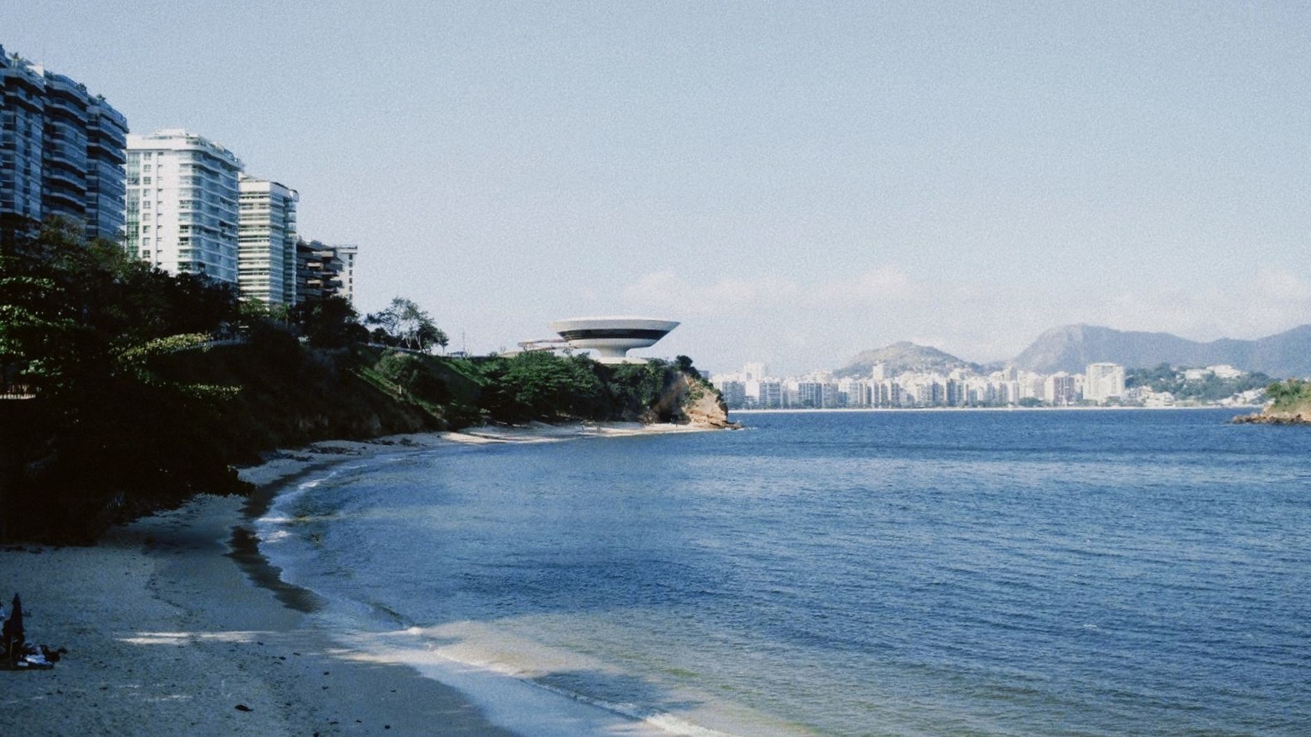 Apartamento com vista para o mar no Rio de Janeiro ideal para Airbnb