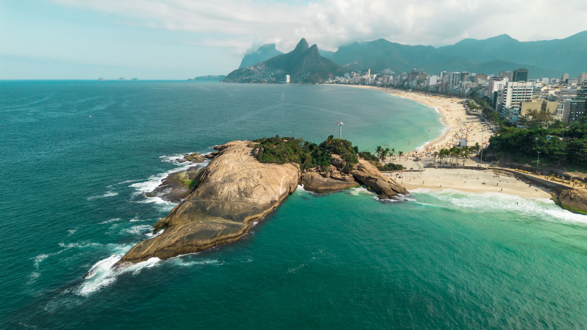 Apartamento de luxo no Leblon com vista para o mar