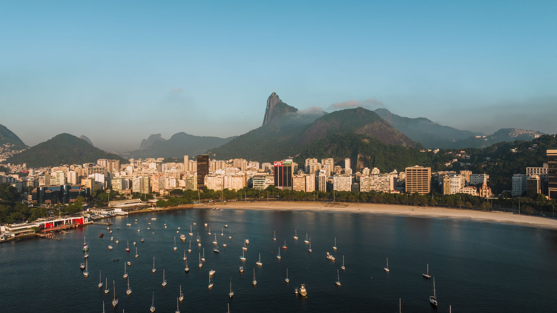 Apartamento com vista para a praia no Rio de Janeiro