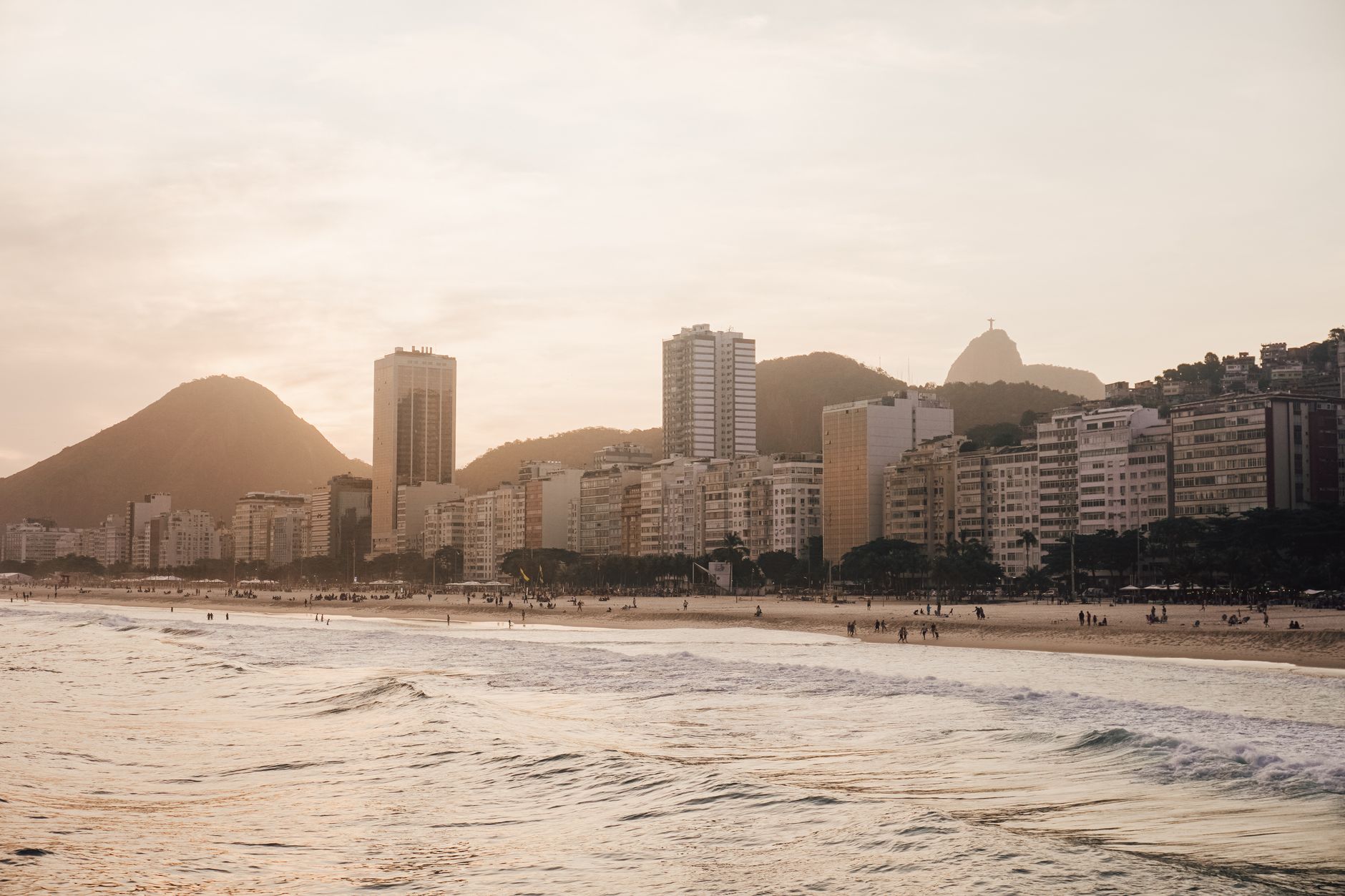 Flat moderno com vista para a Lagoa Rodrigo de Freitas