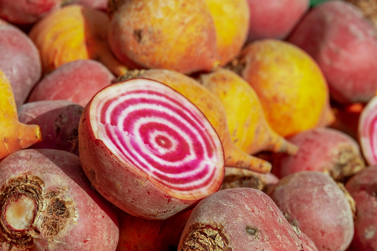 beetroot, beets, vegetables, market, produce, beetroot, beetroot, beetroot, beetroot, beetroot, beets, beets, beets, beets