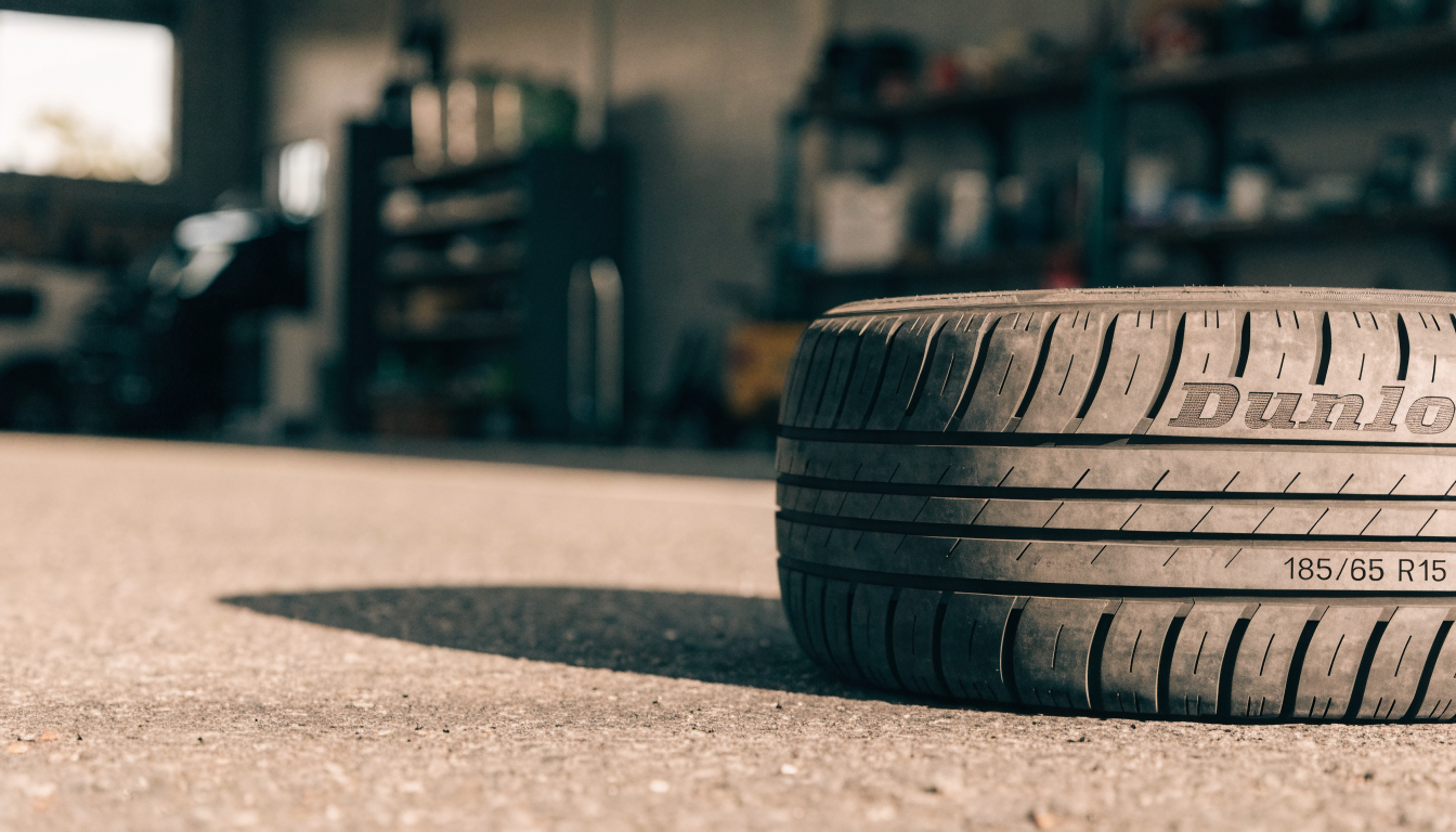 Pneu Dunlop Aro 14 185/70R14 SP TOURING R1 88T