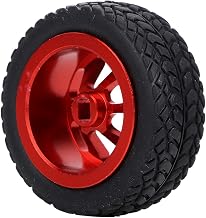 SUV de luxo trafegando em rodovia com pneus de alta performance