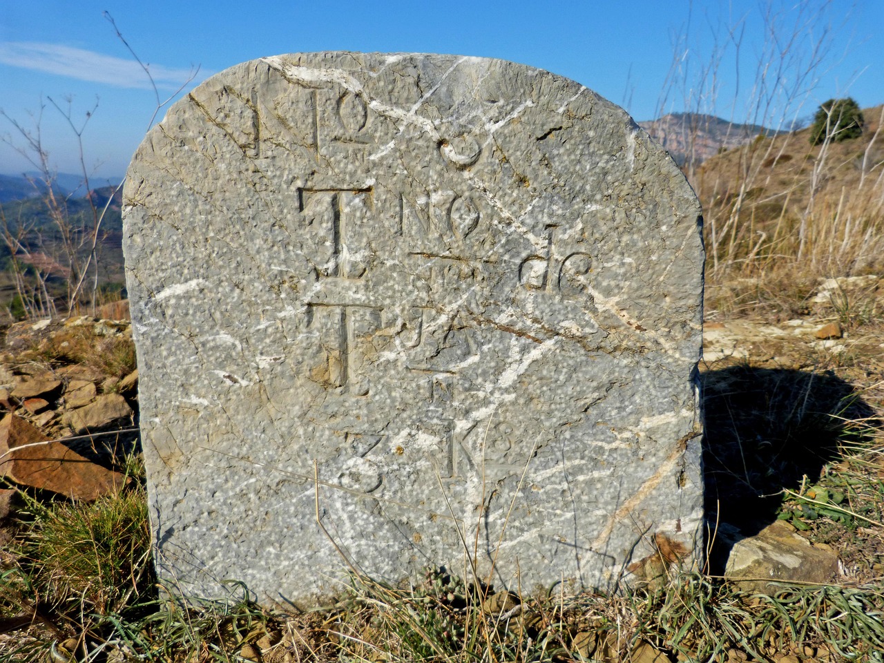 milestone, fita, stone, municipality, milestone, milestone, milestone, milestone, milestone