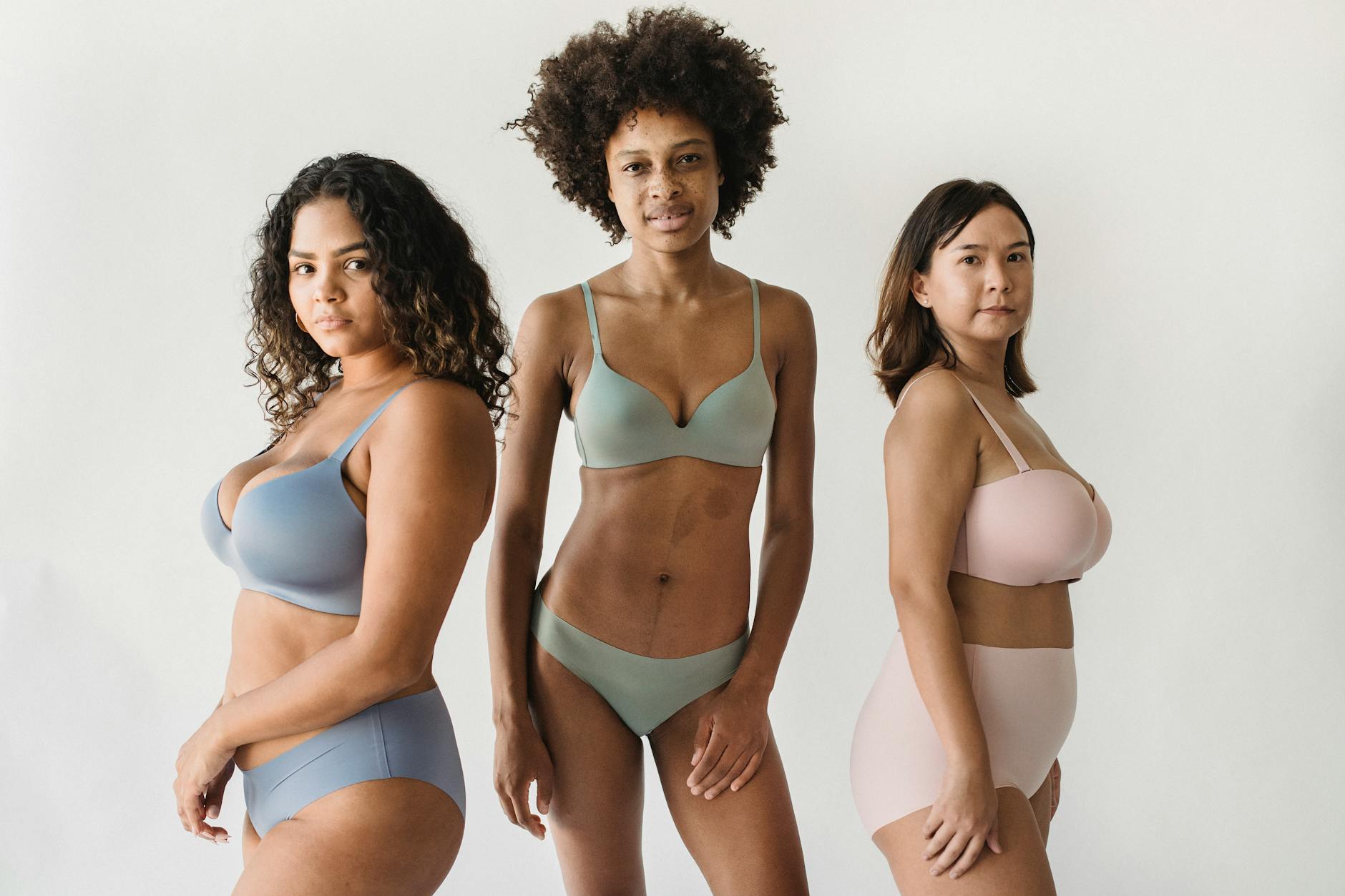 Comparativos e Reviews Honestos de Lingerie [2026]