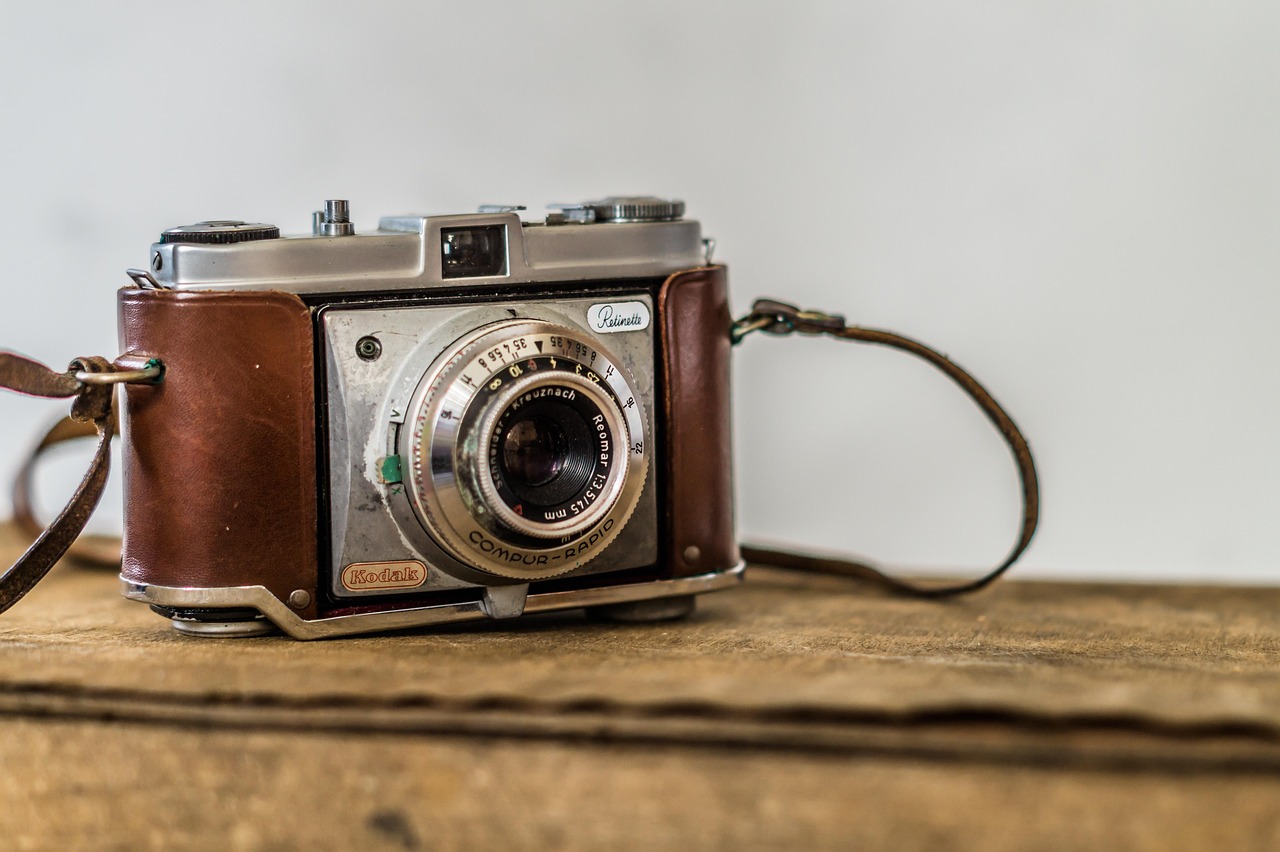 camera, laptop wallpaper, free wallpaper, mac wallpaper, free background, full hd wallpaper, photography, windows wallpaper, 4k wallpaper, photo, hd wallpaper, cool backgrounds, desktop backgrounds, 4k wallpaper 1920x1080, wallpaper 4k, beautiful wallpaper, wallpaper hd, vintage, old, background