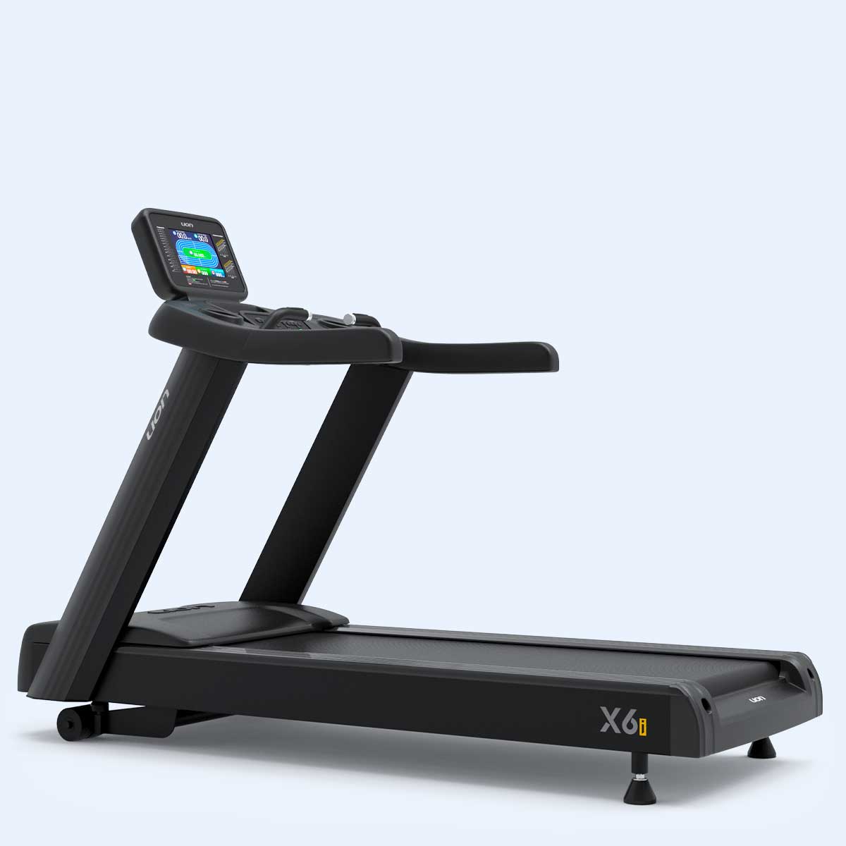 Esteira profissional em academia moderna em Campinas