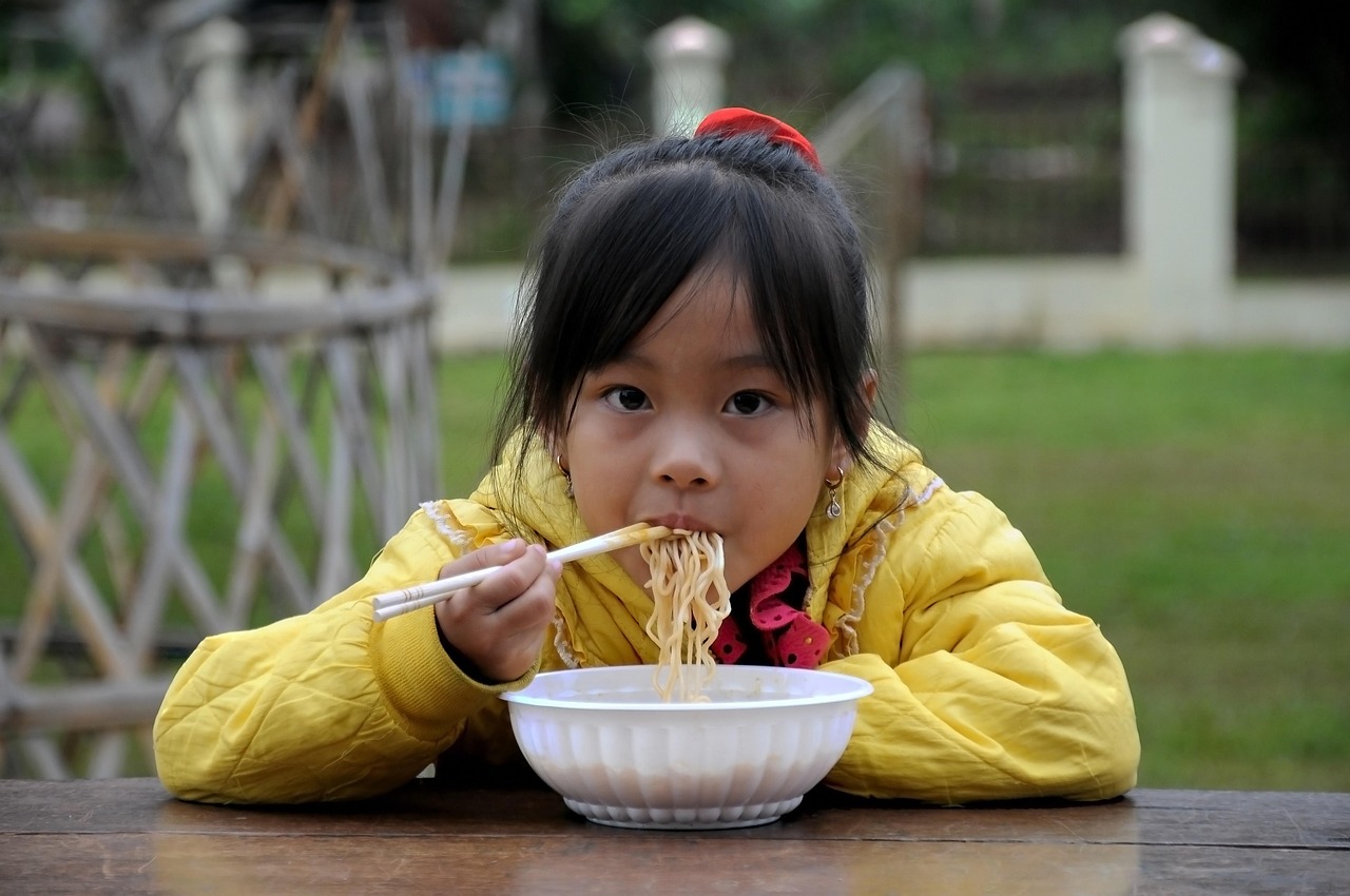 children, noodle, high land, gia bac pass, vietnam, breakfast, feel, happy, noodle, noodle, noodle, noodle, noodle, vietnam