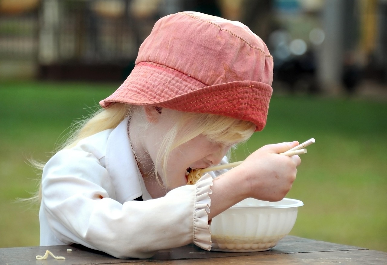 children, noodle, high land, gia bac pass, vietnam, breakfast, feel, happy