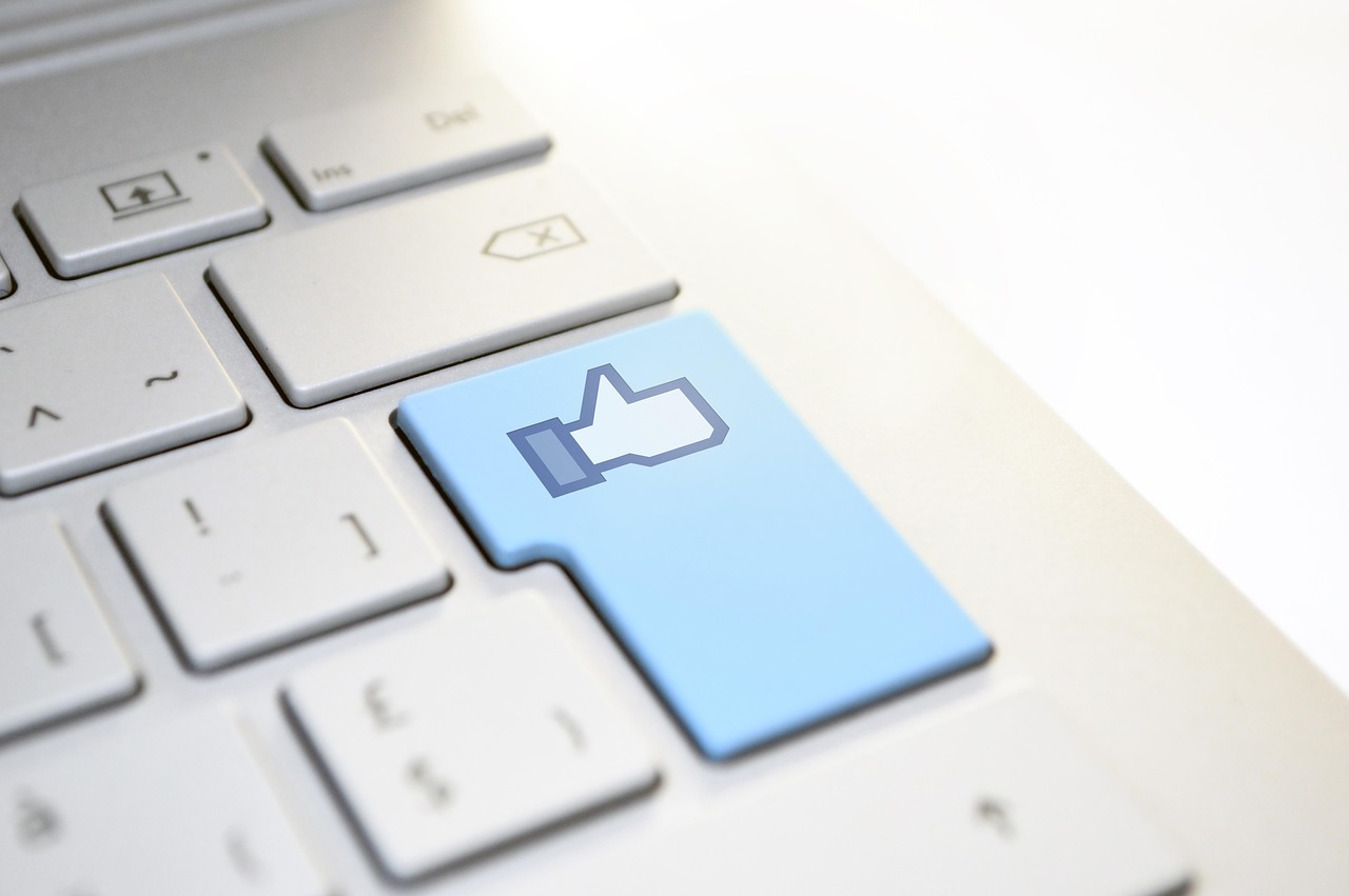 facebook like, keyboard, enter, button, laptop, computer, digital, social media, input, marketing, business, thumbs up, like to have, blogger, communication, internet, network, follower, networking, web, connection, www, presentation, facebook like, facebook like, social media, thumbs up, thumbs up, thumbs up, thumbs up, thumbs up