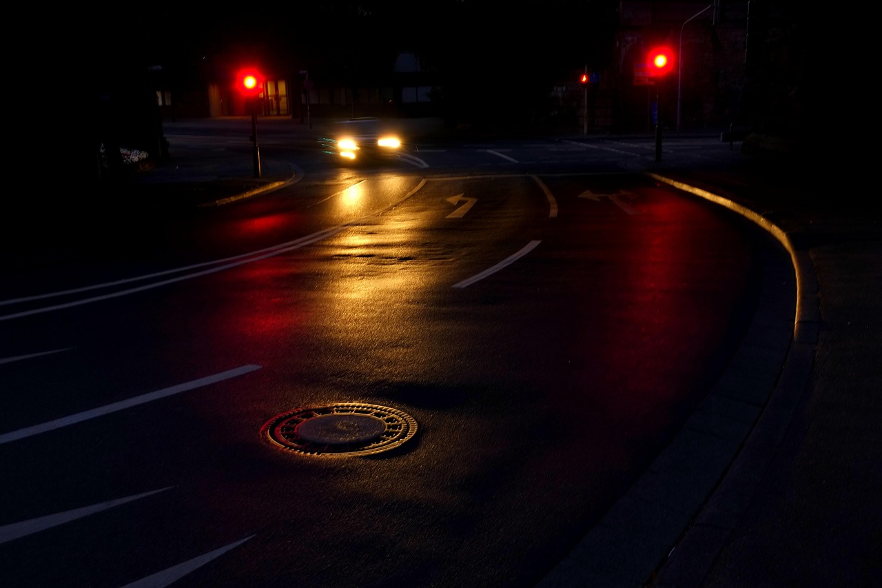 road, night, light, traffic, city, cars, dark, road traffic, headlights, night mood, street at night, lights track, lighting mood, traffic light, traffic lights, red, light signal, rules of the road, beacon, bright, stop, asphalt, flicker, traffic, traffic, traffic, headlights, headlights, headlights, headlights, headlights, traffic light, traffic light, traffic light, traffic light, traffic light, traffic lights, traffic lights, traffic lights