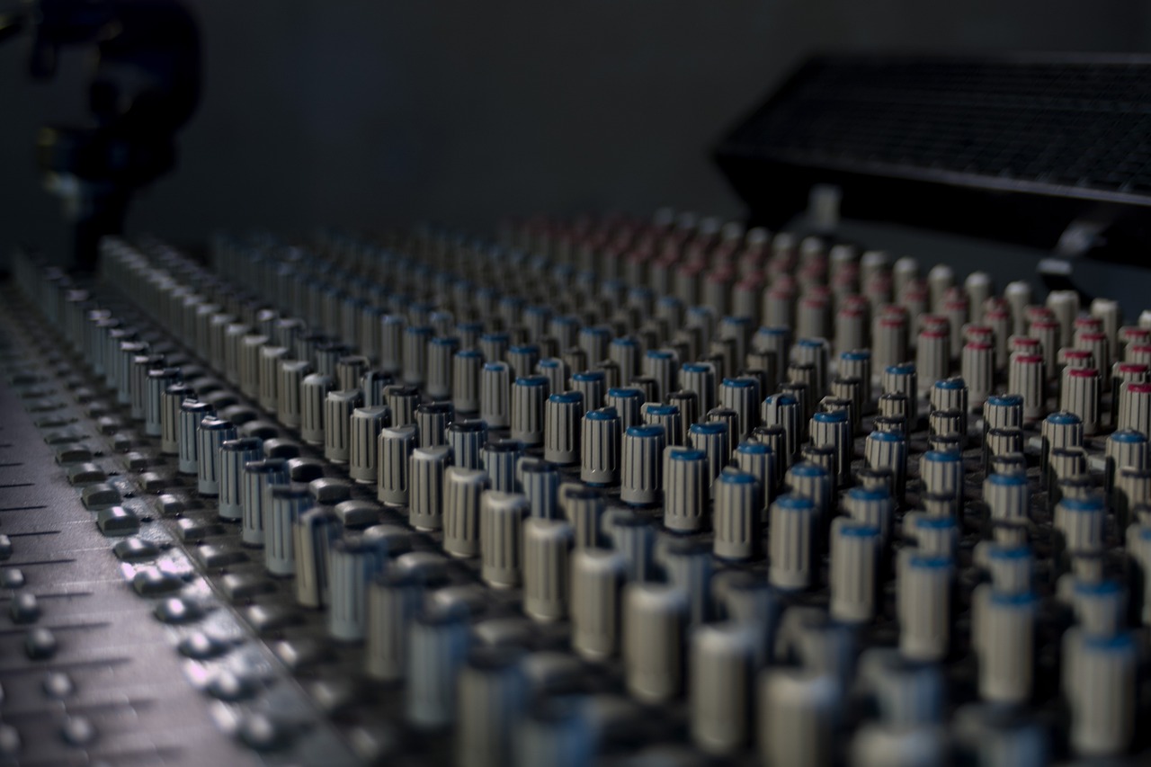 pa, sound system, music, audio system, cd player, jukebox, mixer, audio, sound studio, studio, volume, sound, mix, technology, music studio, equipment, dj, entertainment, controller, stereo, digital, sound system, sound system, jukebox, music studio, music studio, music studio, music studio, music studio