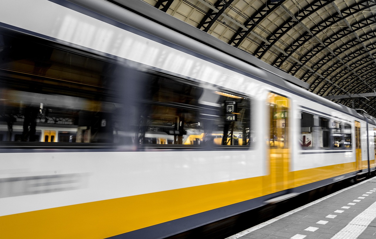 train, speed, in transit, platform, train station, passenger train, railway, railroad, railway station, railroad station, railway system, transportation, commute, motion, station, amsterdam, urban, subway, metro, transit, train, train, train, train, train, train station, subway, subway, metro