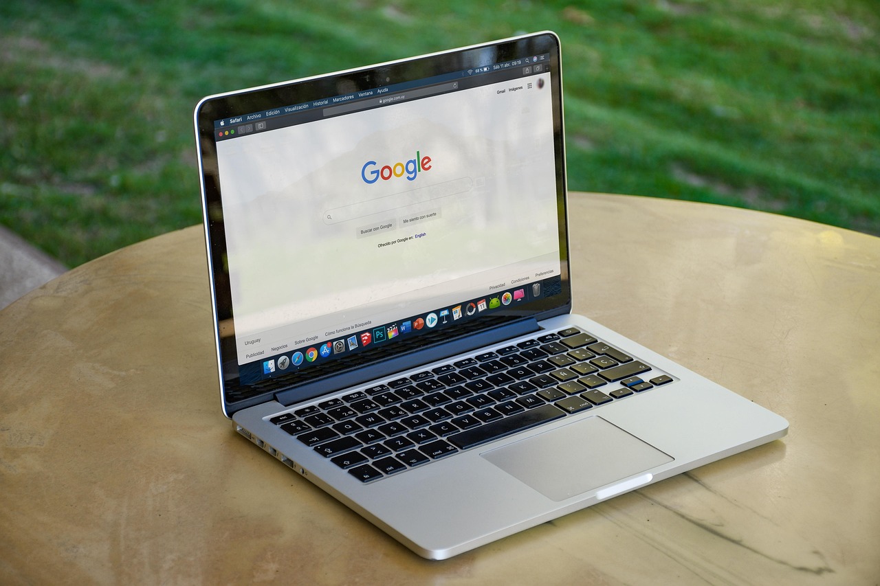 google, web, internet, technology, networks, communication, marketing, macbook, manzana, mac, multimedia, google, google, google, google, google