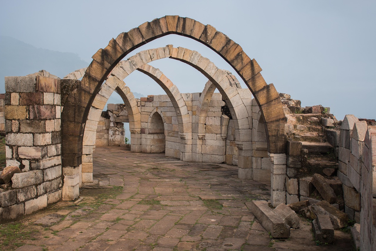 archaeological site, saat kaman, ruins, historical site, tourism, historic site, architecture, ancient, culture, landmark, heritage, archaeology, monument, city, classical, unesco heritage site, arches, pillars, champaner, pavagadh, india, sightseeing, fort, brick, fortress, tower, muslim, islam, qutub, brickwork, heritage, champaner, india, india, fort, fort, fort, fort, fort, islam, islam, islam