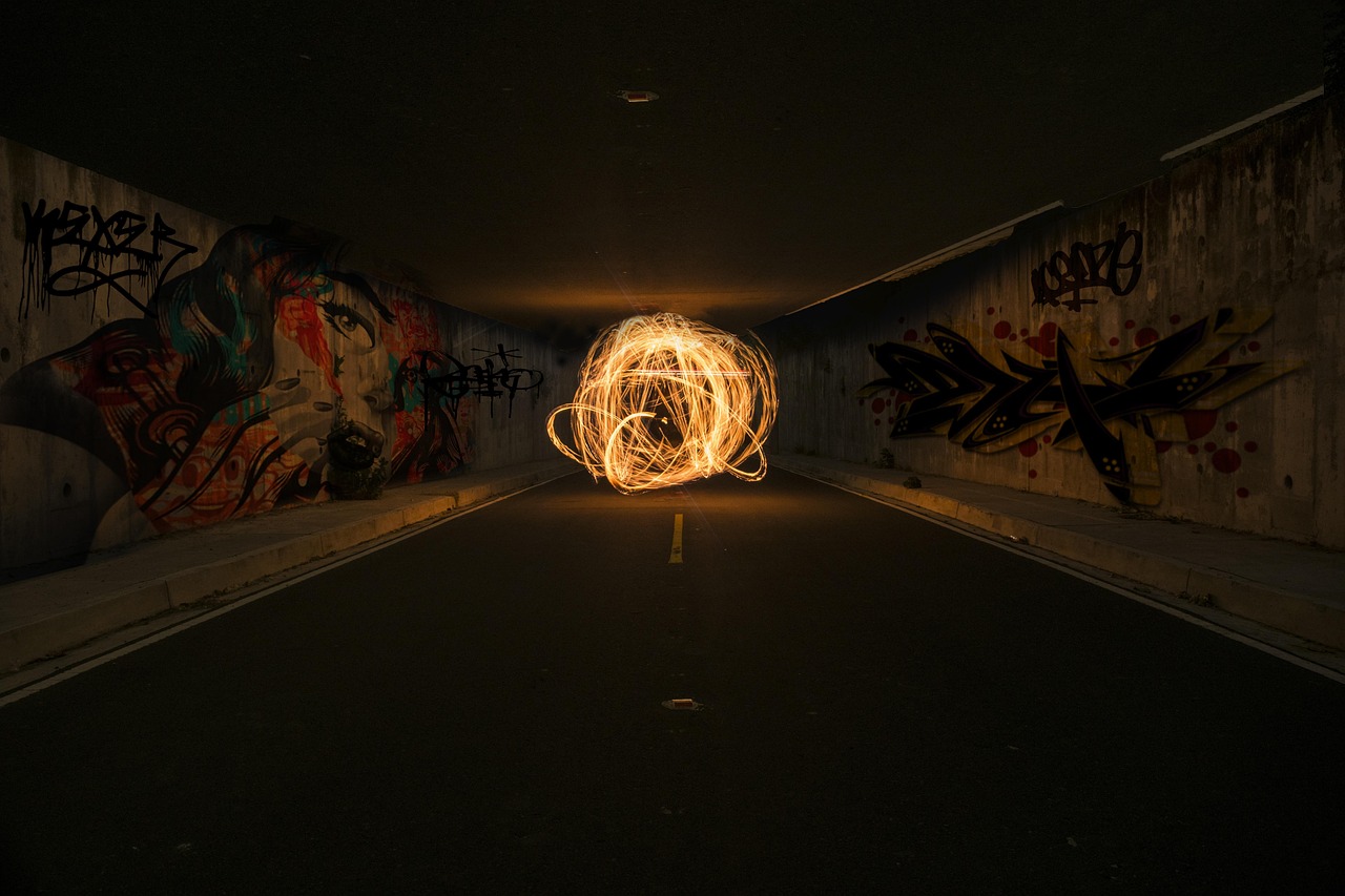 long exposition, light, night, city, camera, fire, men, tecnica
